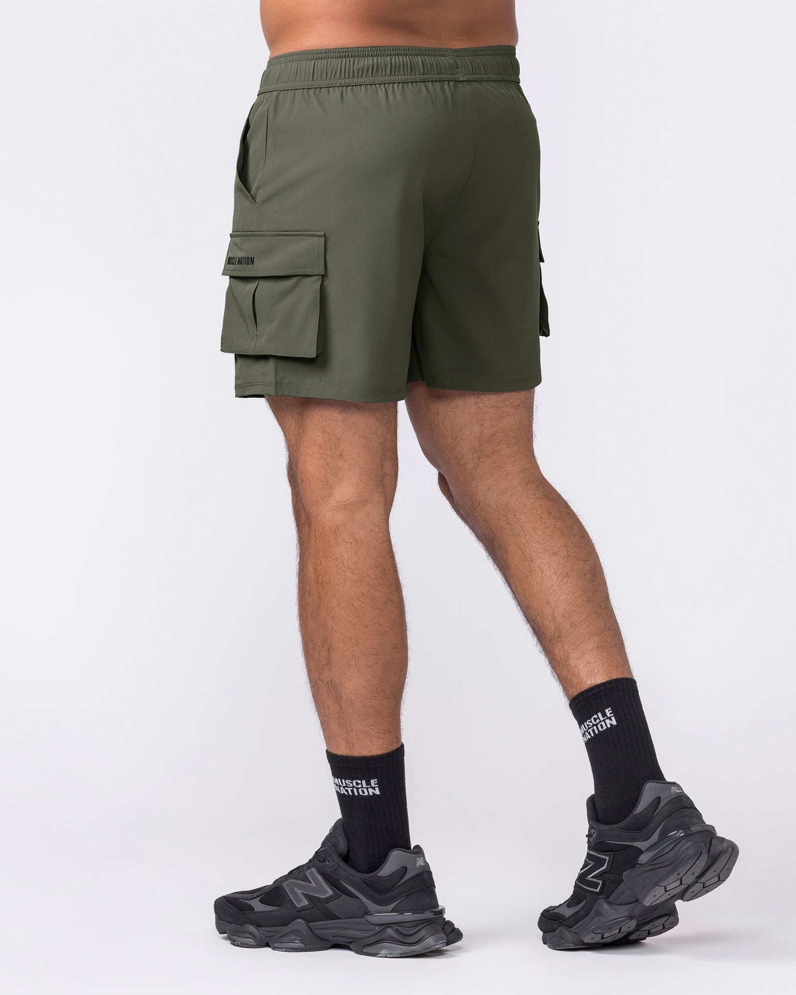 Active Cargo 5" Shorts - Dark Khaki