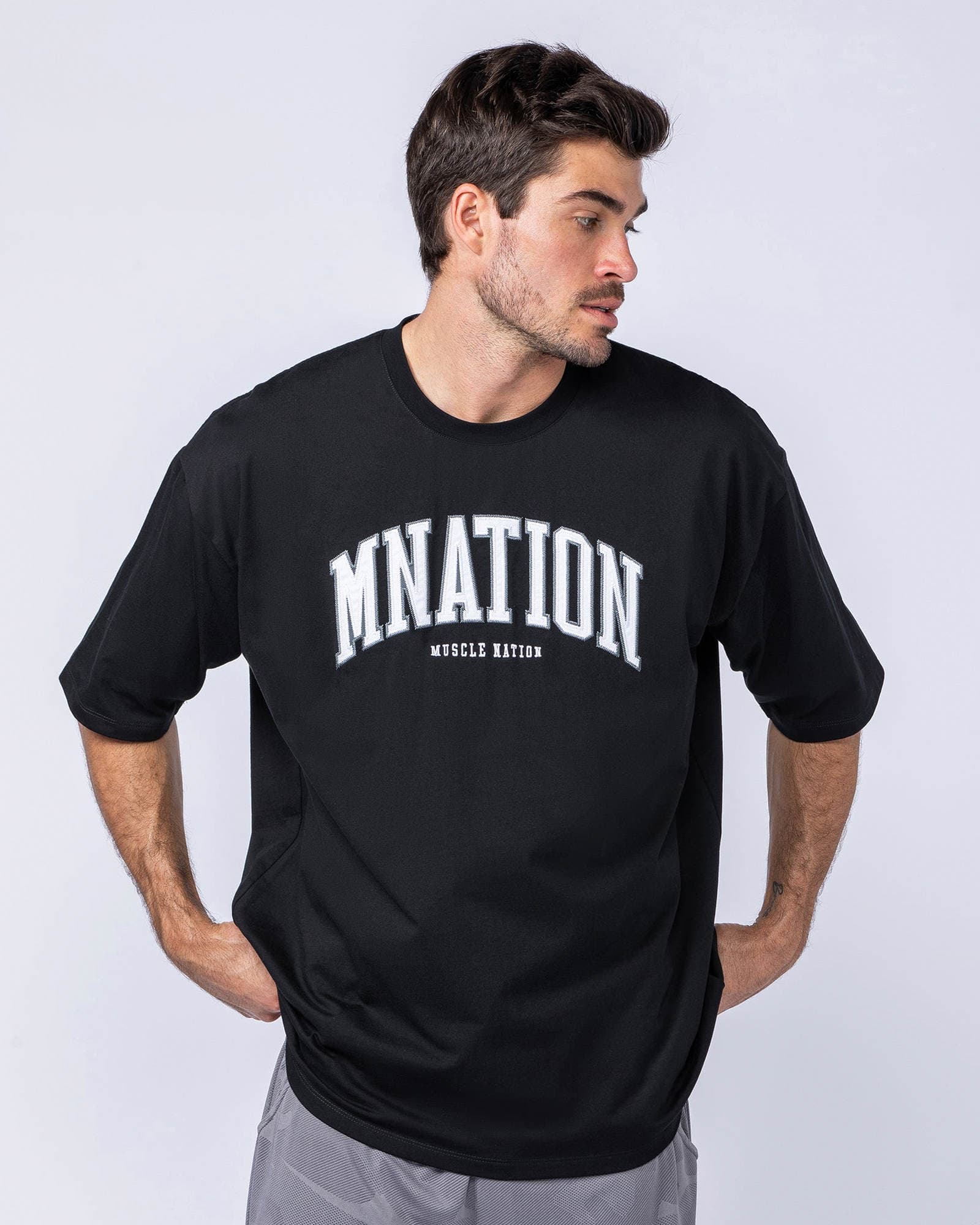 MN Varsity Oversized Tee - Black