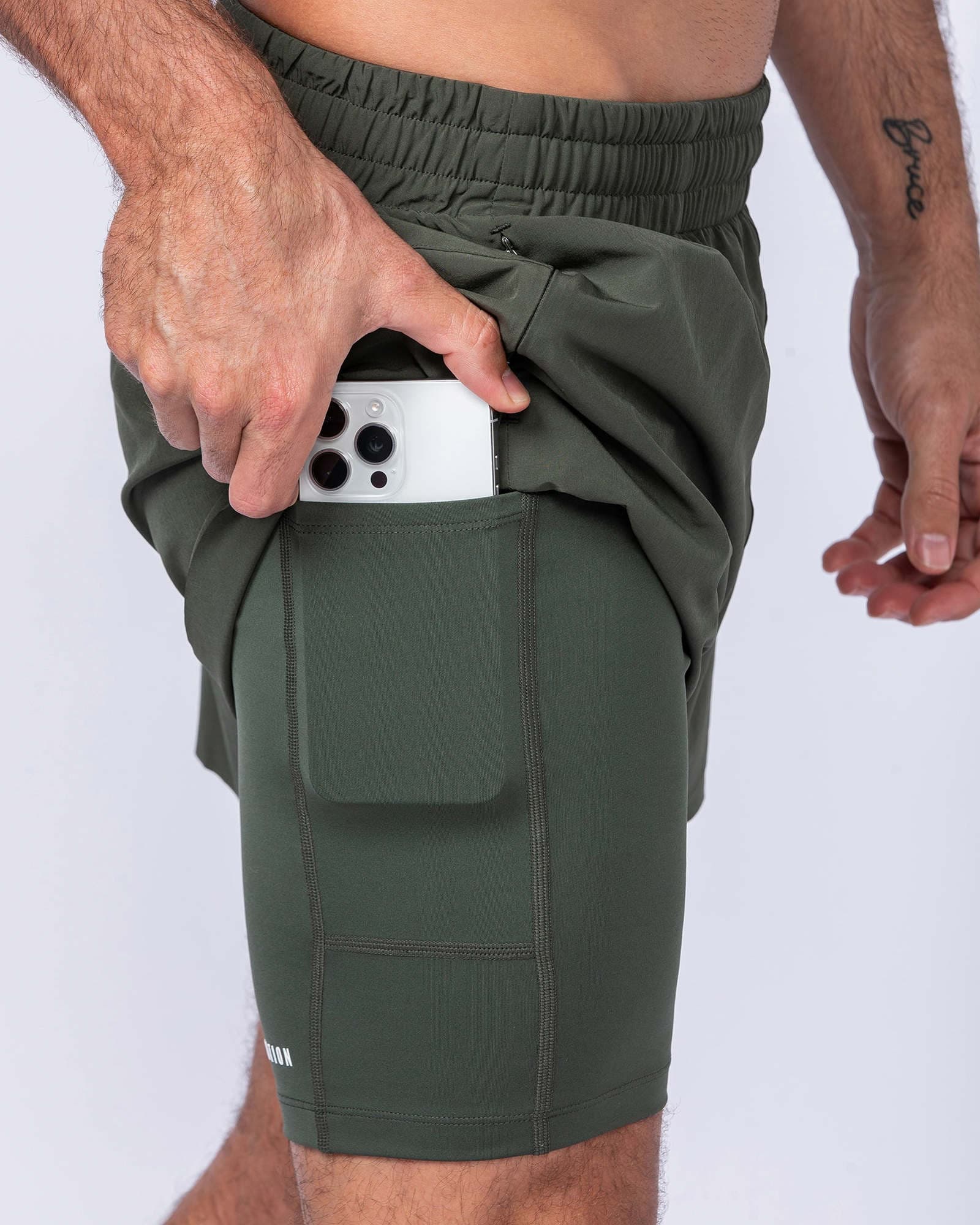 Hybrid 3" Shorts - Dark Khaki