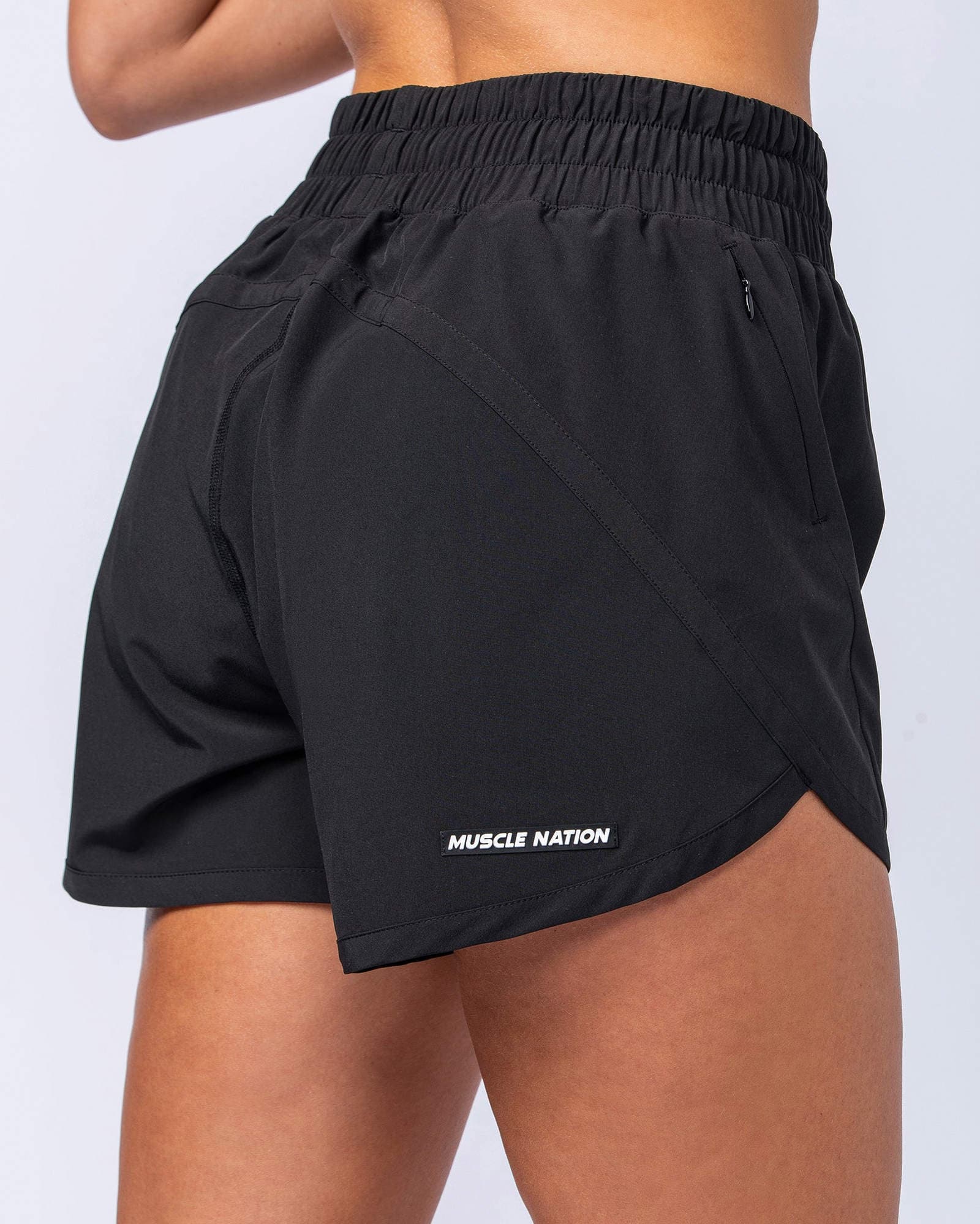 Advantage Run Shorts - Black