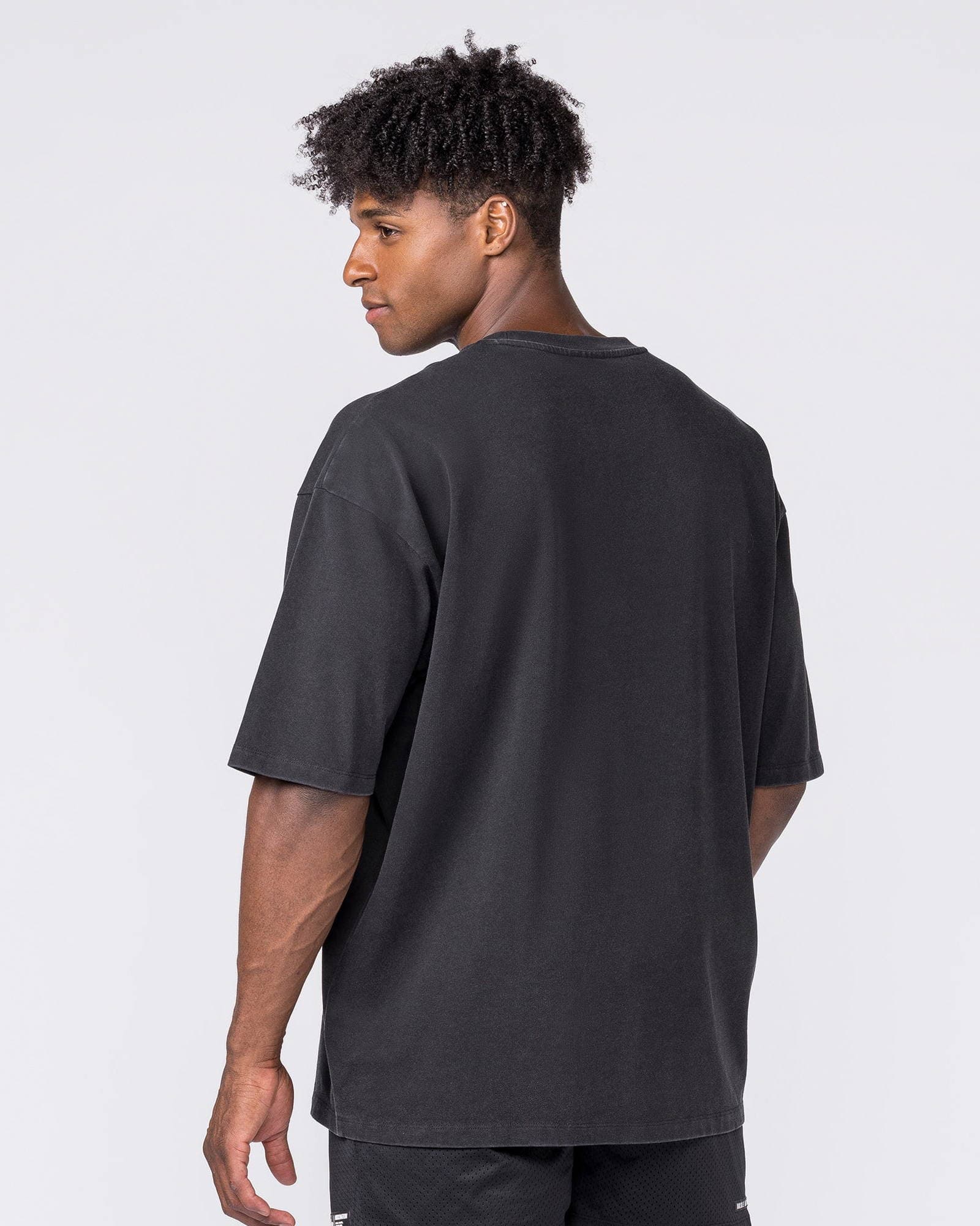 Essential Oversized Vintage Tee - Washed Black