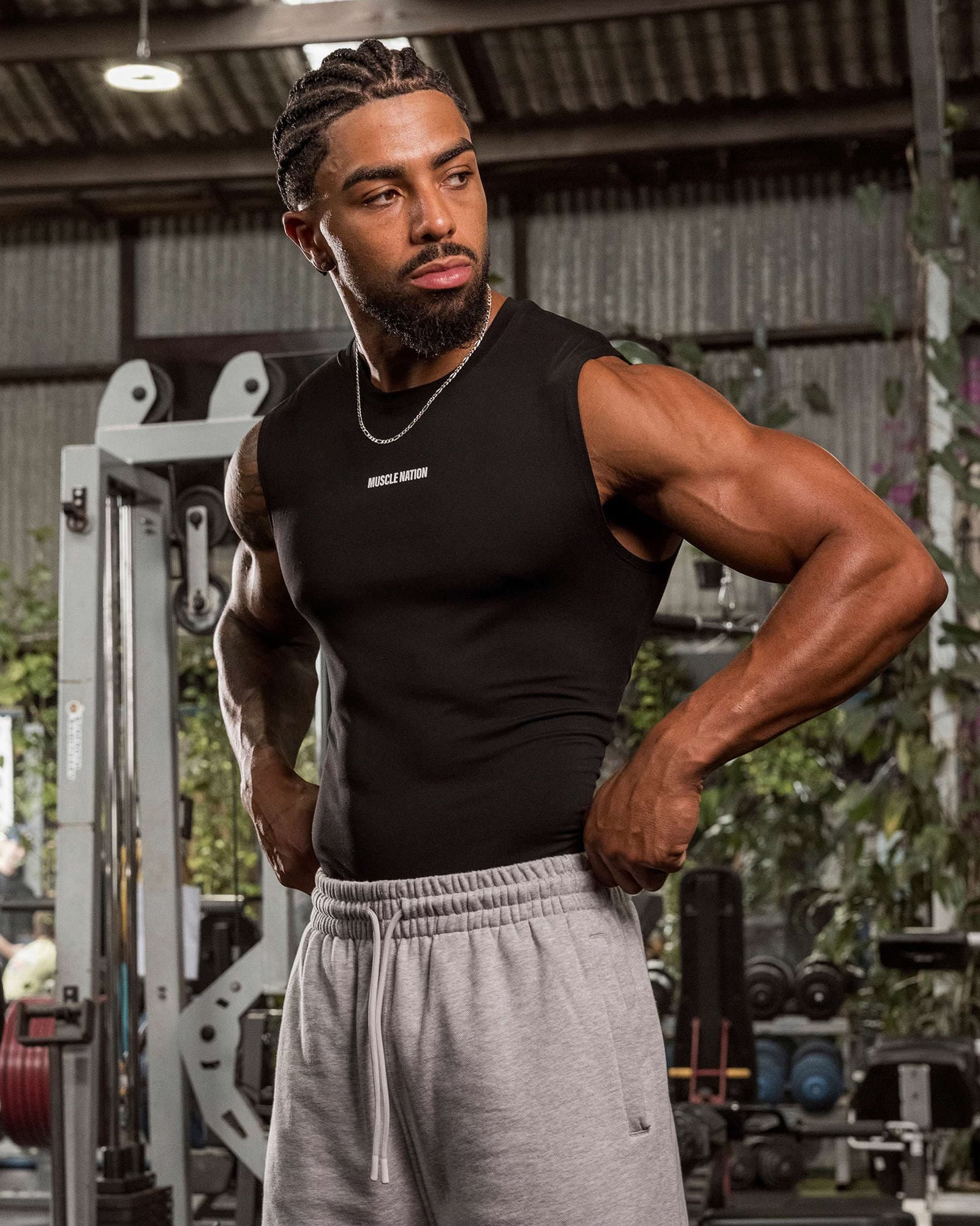Apex Sleeveless Tee - Black
