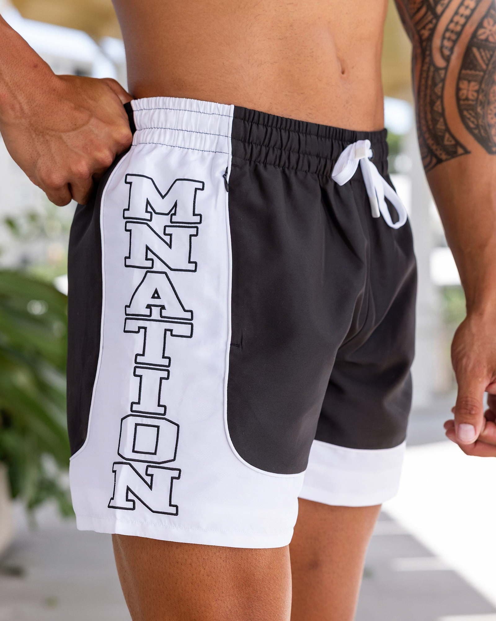 Headliner 5" Shorts - Black