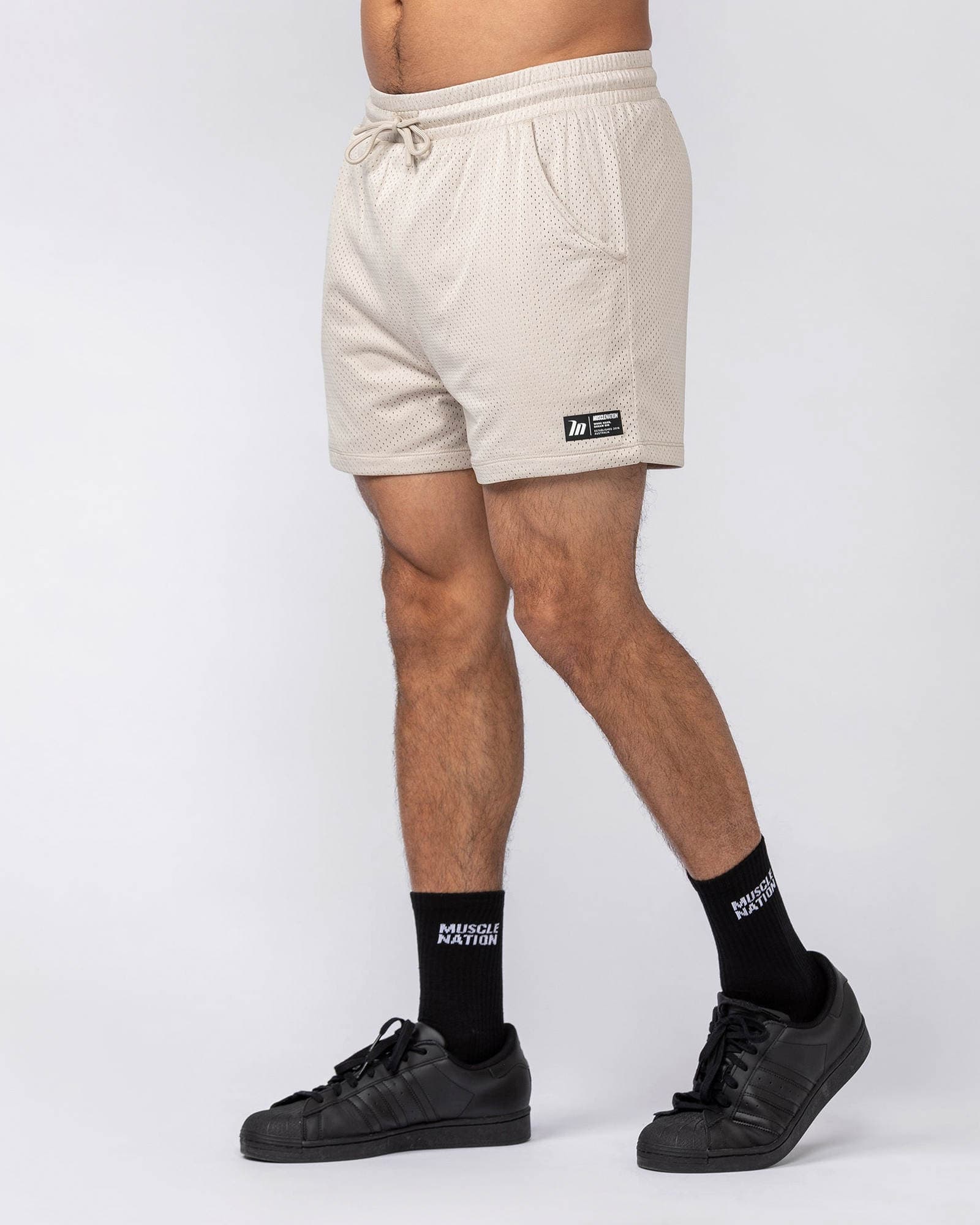 Lay Up 3.5" Shorts - Beige