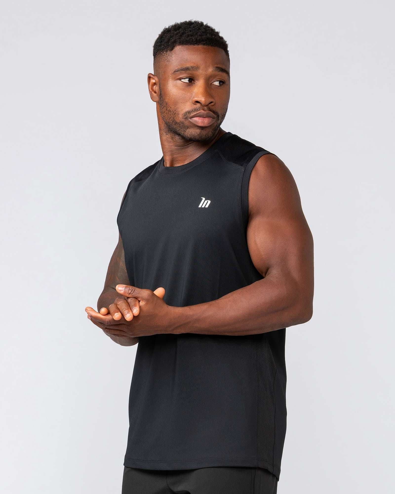 Ventilation Tank - Black