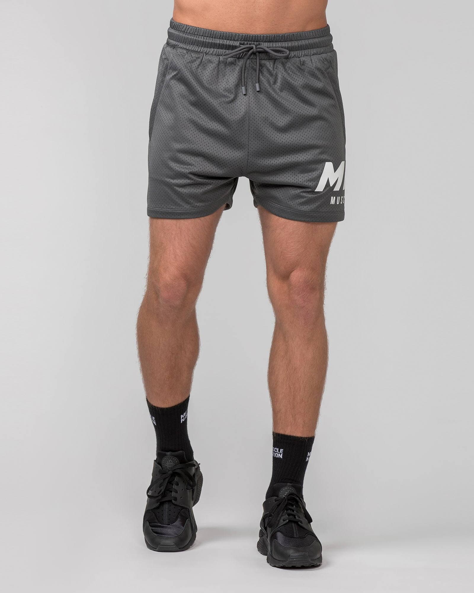 MNTN Lay Up 3.5" Shorts - Tornado