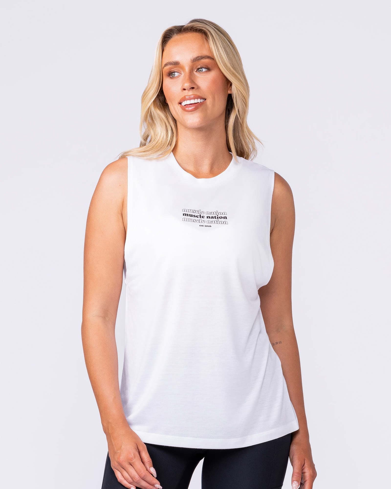 Results Drop Arm Tank - White