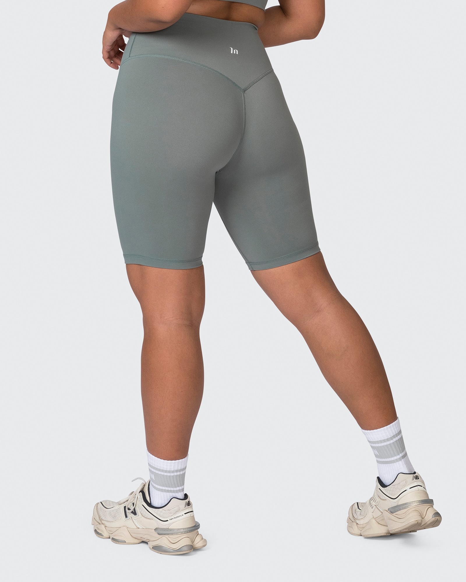 Ultra Signature Referee Length Shorts - Botanica