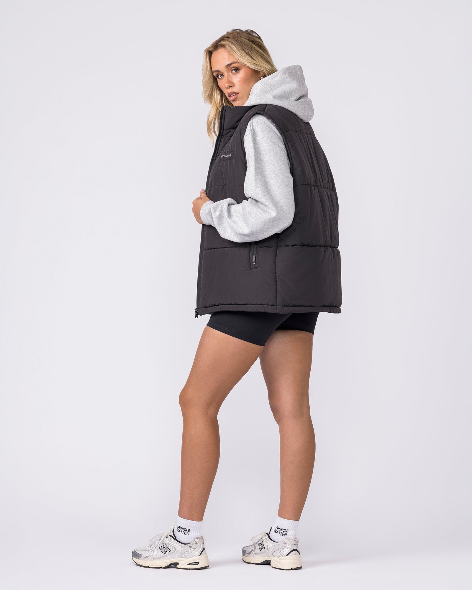 Essential Puffer Vest - Black