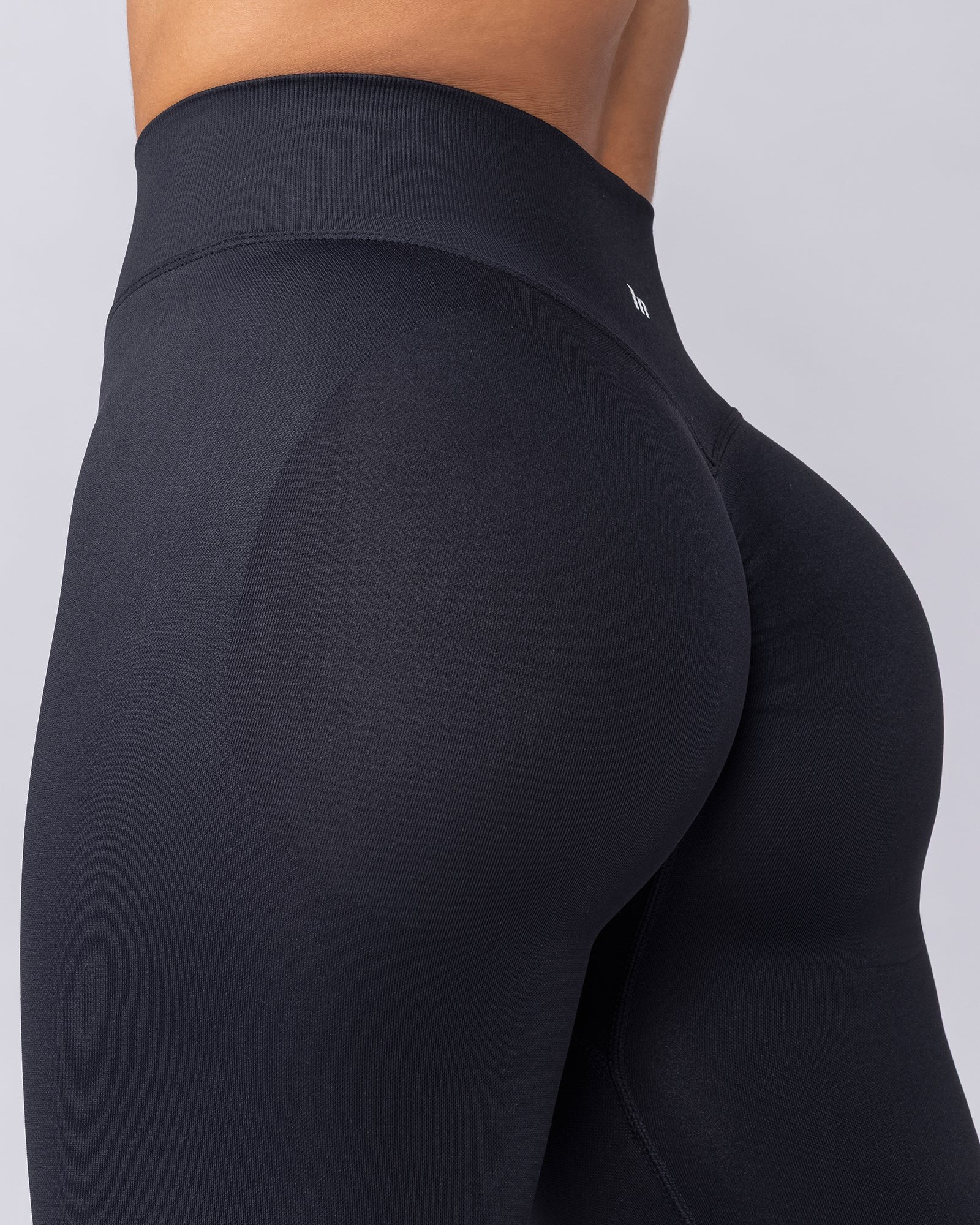 Sculpt Seamless Ankle Length Leggings - Black