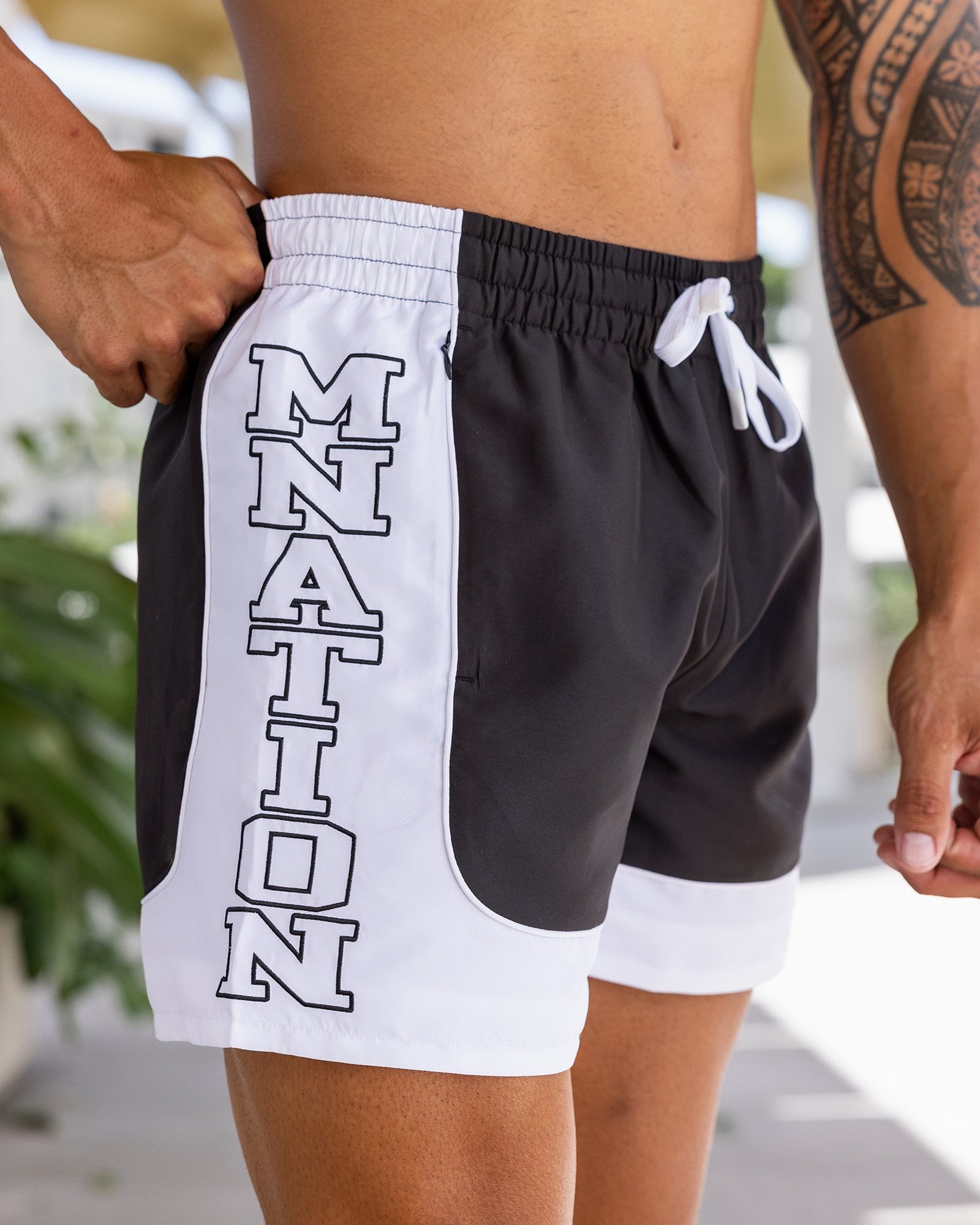 Headliner 5" Shorts - Black