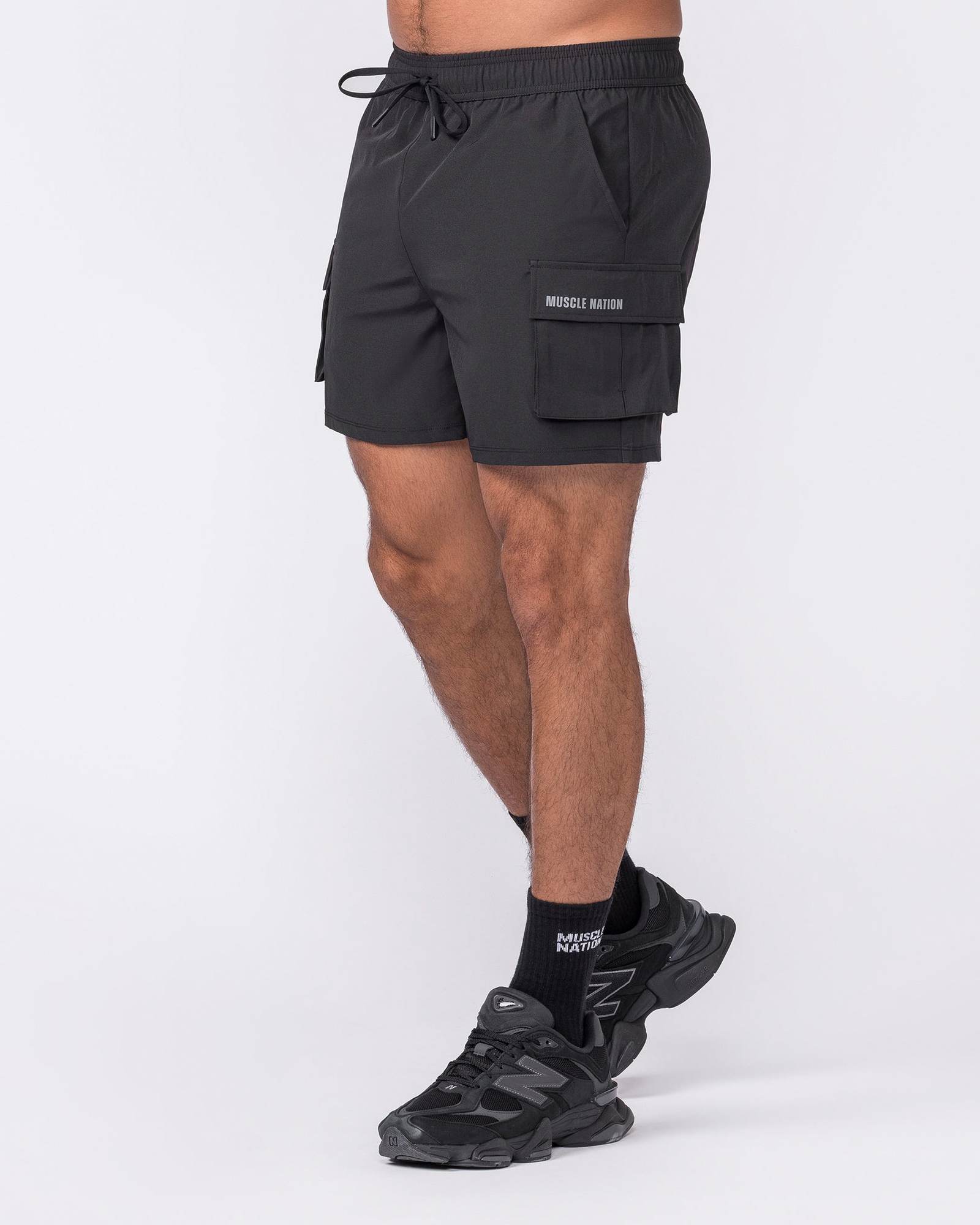 Active Cargo 5" Shorts - Black