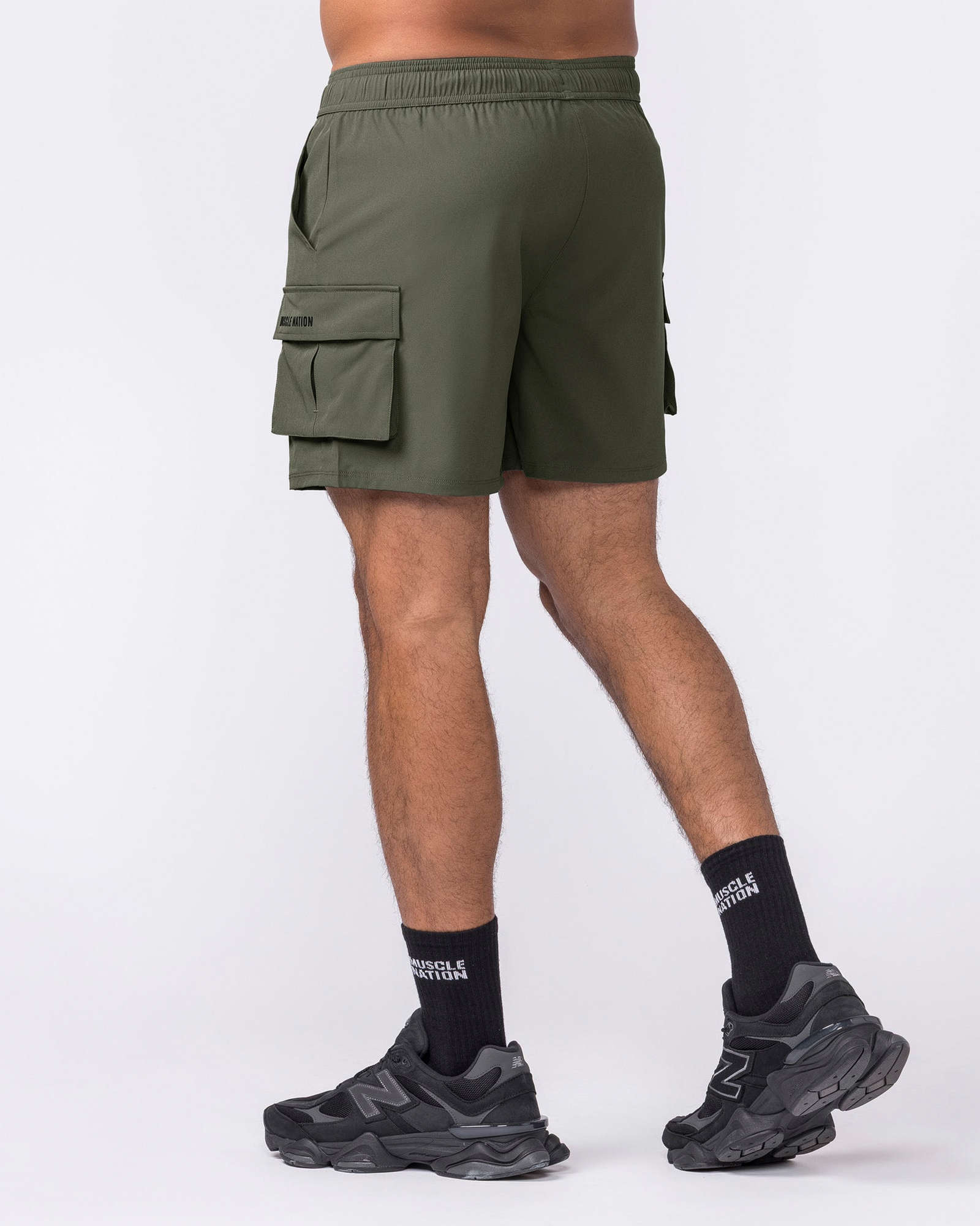 Active Cargo 5" Shorts - Dark Khaki