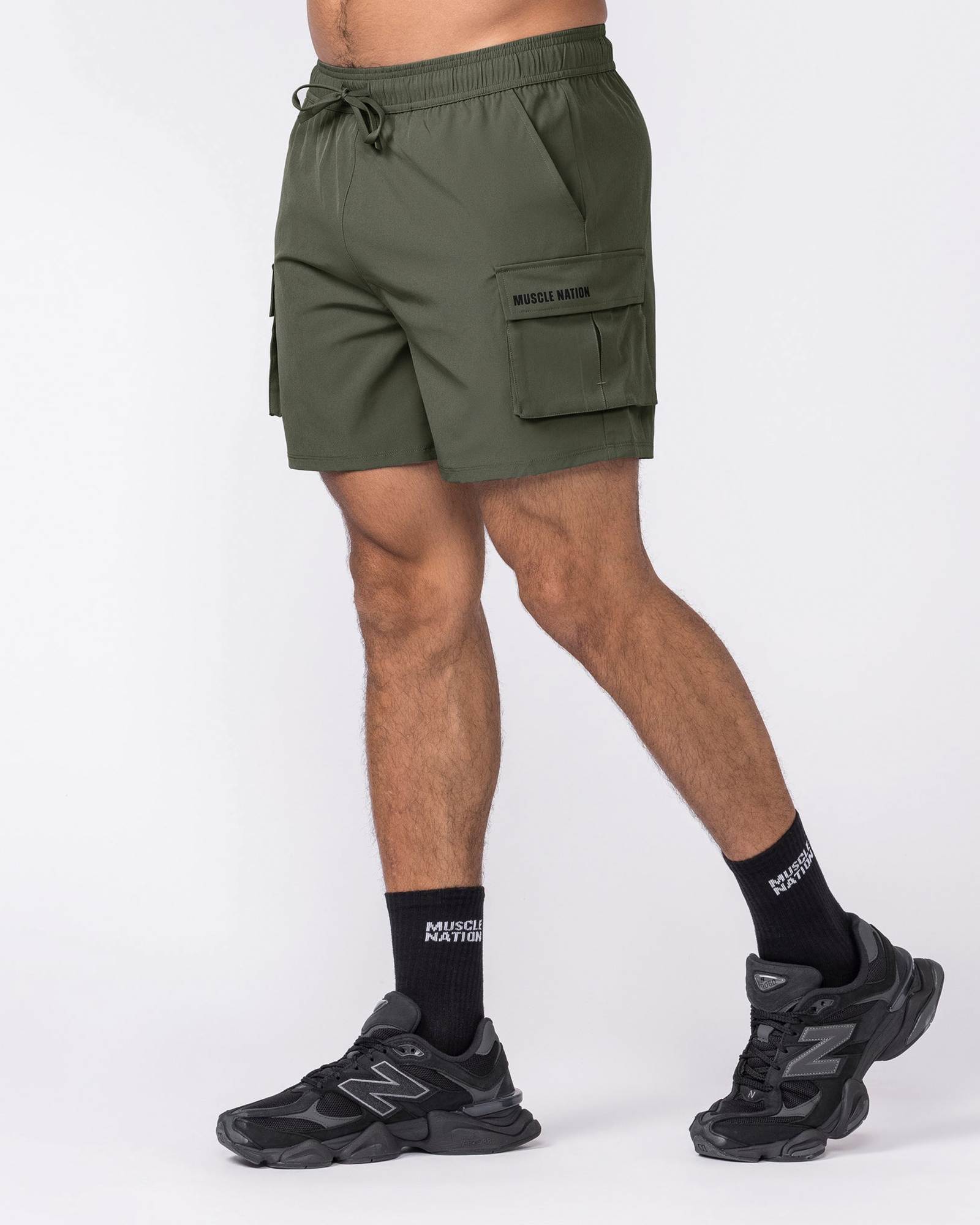 Active Cargo 5" Shorts - Dark Khaki