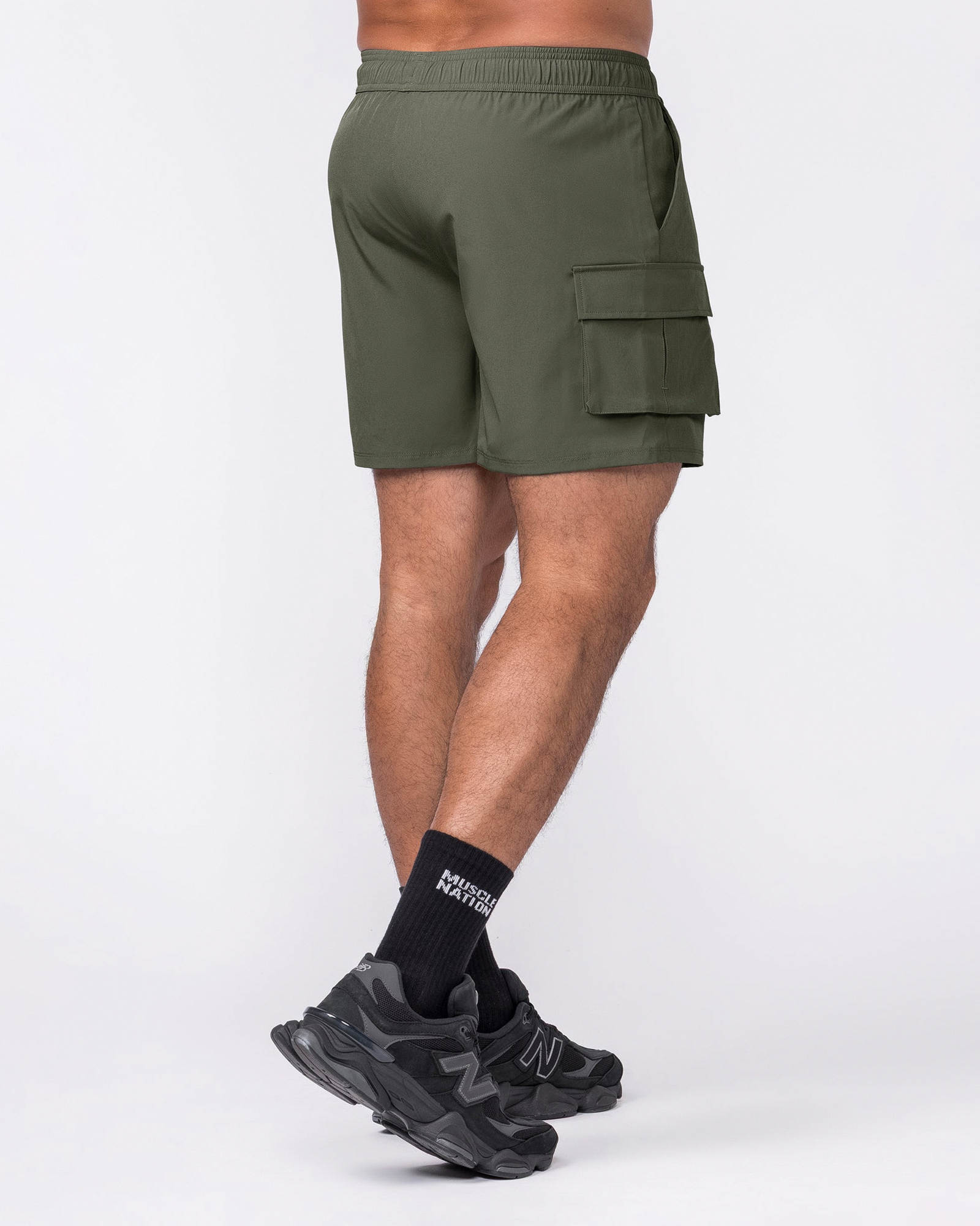 Active Cargo 5" Shorts - Dark Khaki