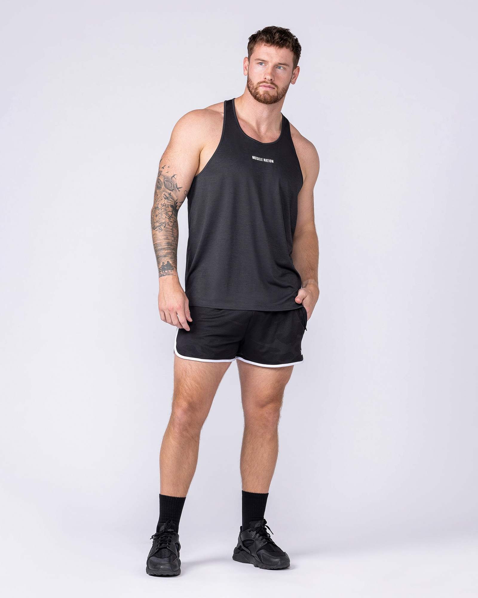 Aero Y Back Singlet - Black