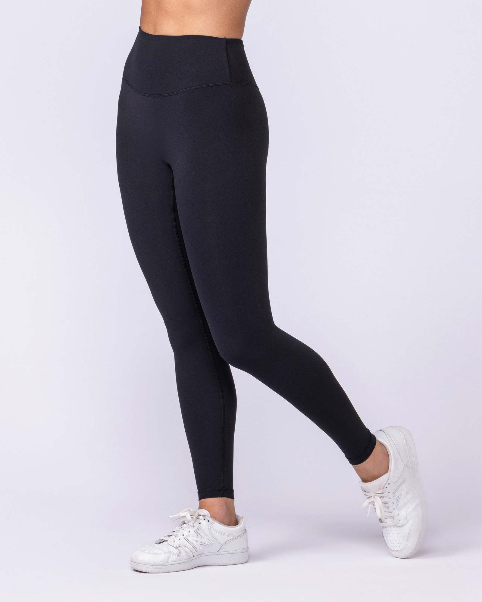 Aura Back Pocket Ankle Length Leggings - Black