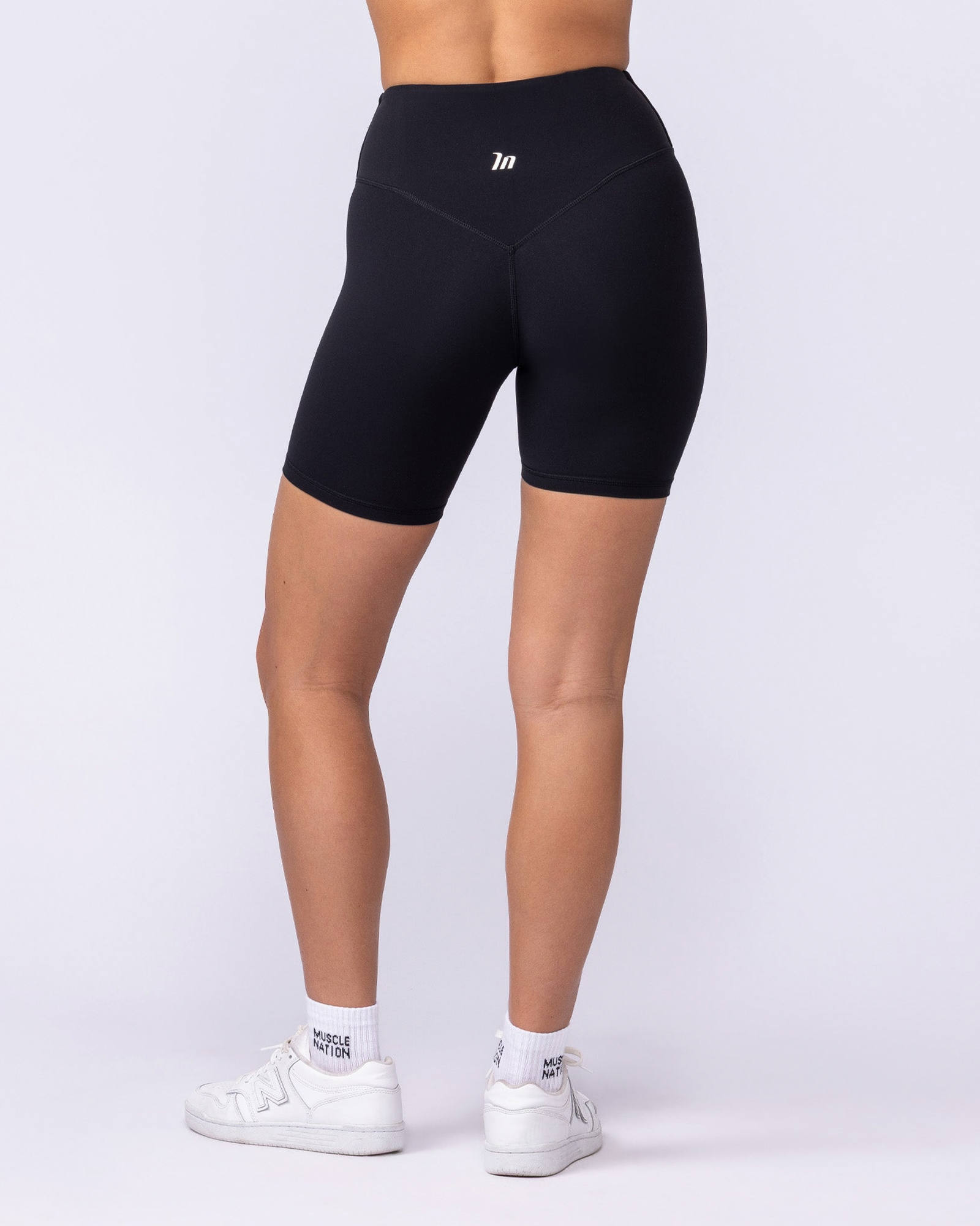Aura Back Pocket Bike Shorts - Black