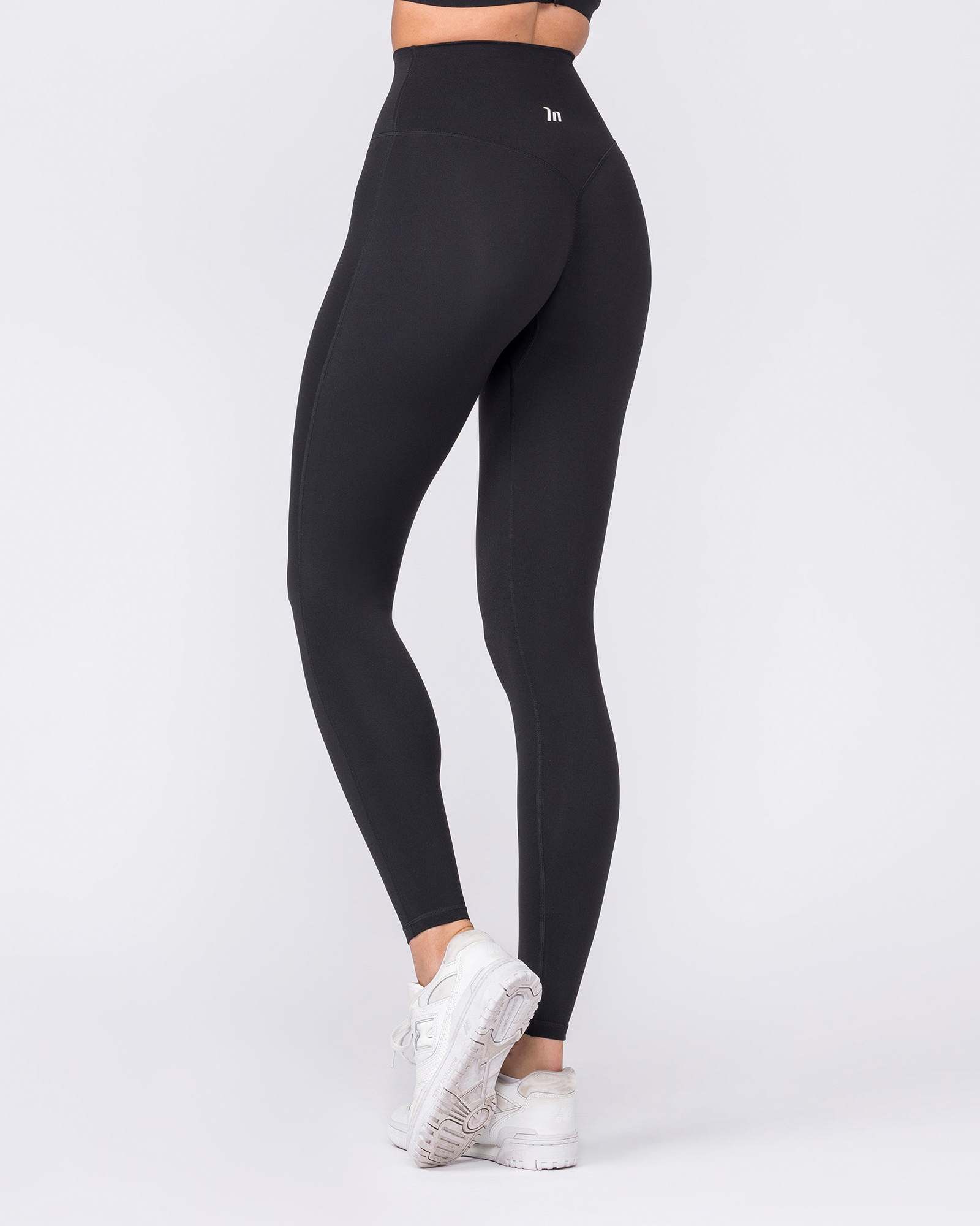 Aura Peachy High Invisible Scrunch Ankle Leggings - Black