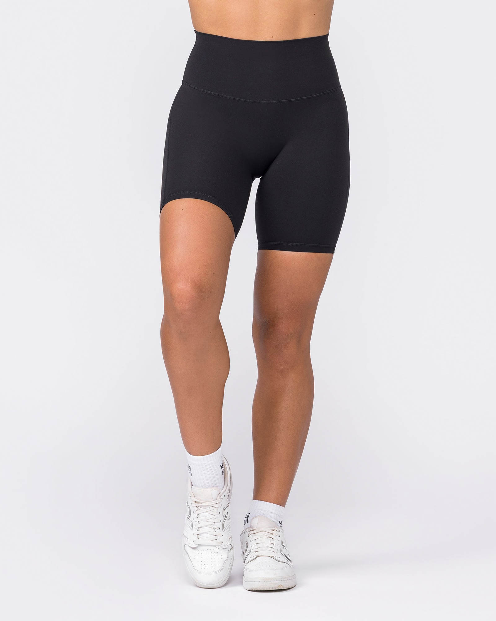 Aura Peachy High Invisible Scrunch Bike Shorts - Black