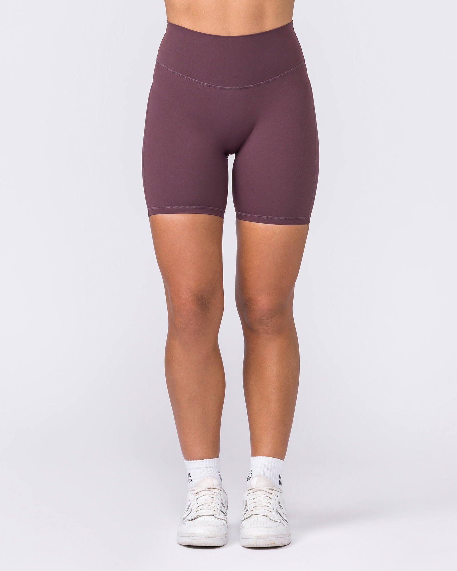 Aura Peachy Invisible Scrunch Bike Shorts - Dark Cherry