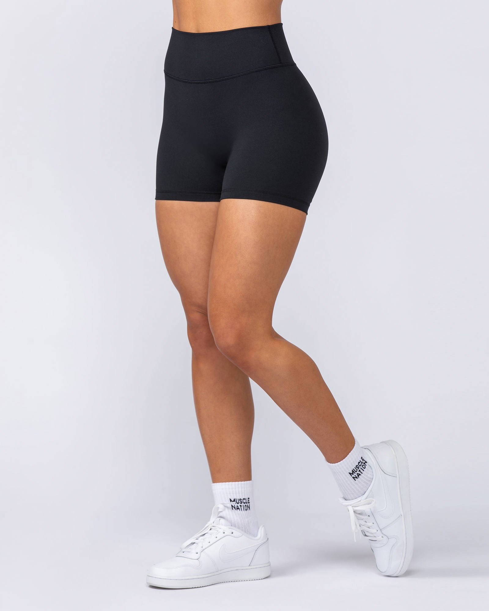 Instinct Scrunch Midway Shorts - Black