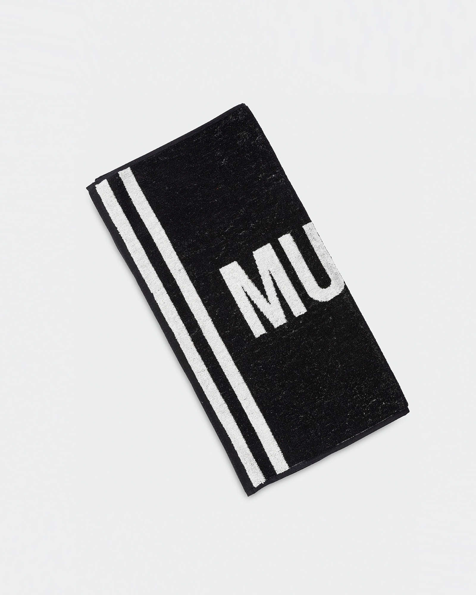 Gym Towel - Black/ White