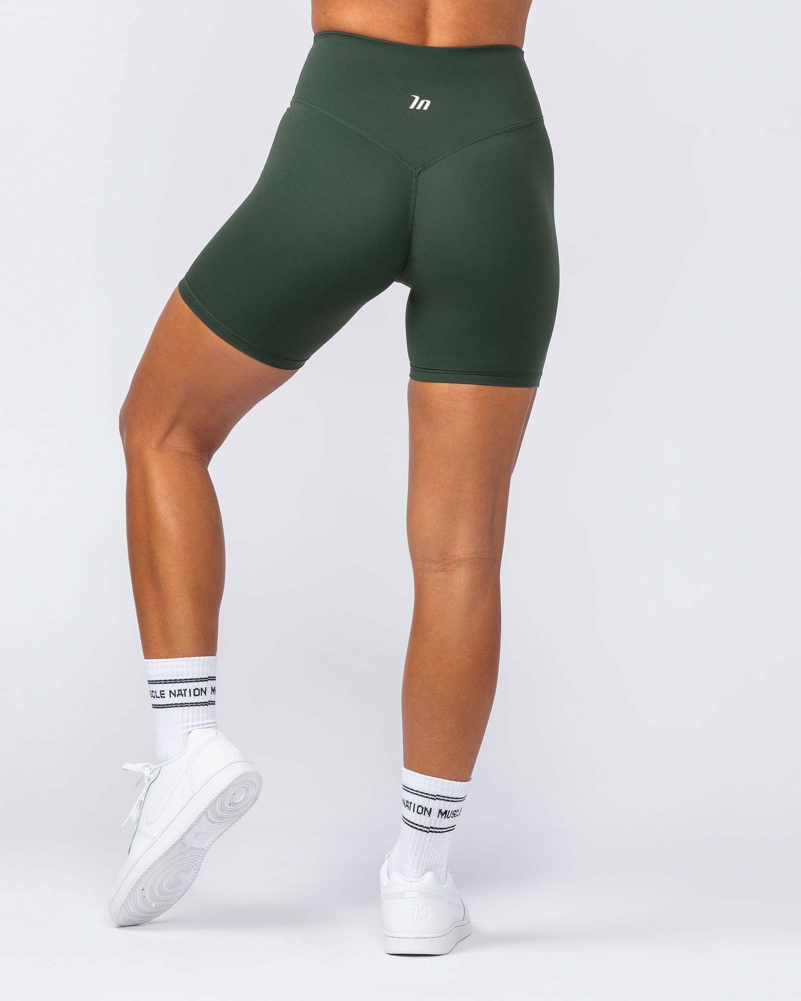 Ultra Aura Bike Shorts - Dark Olive