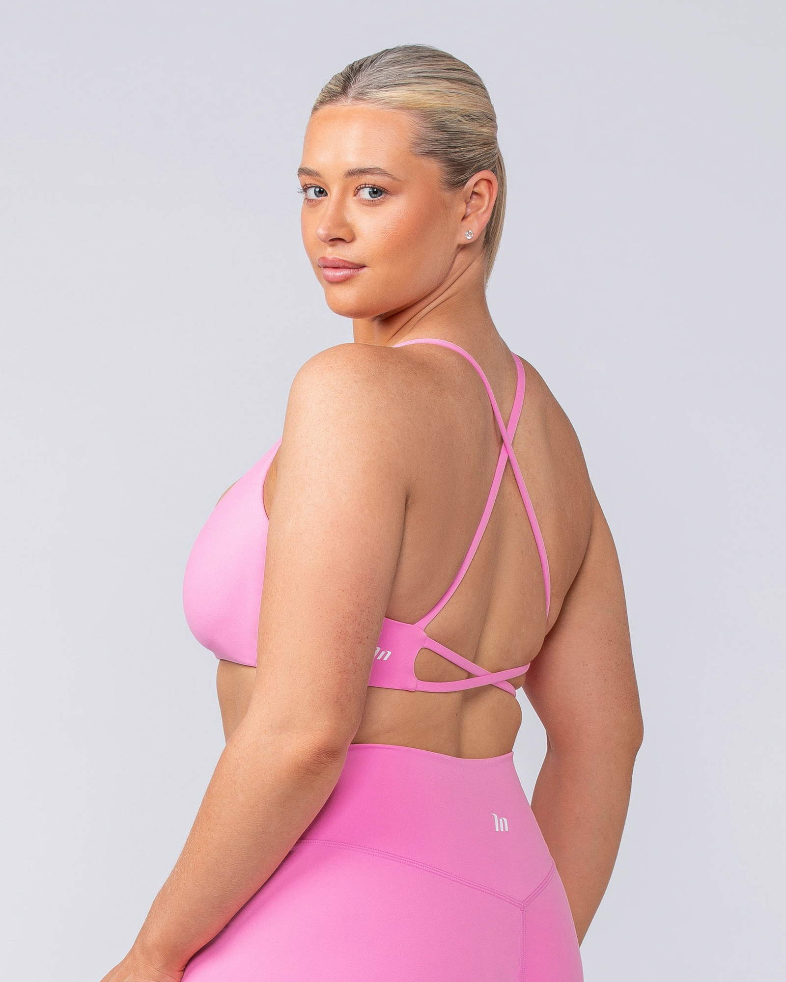 Strike Bralette - Hollywood Pink