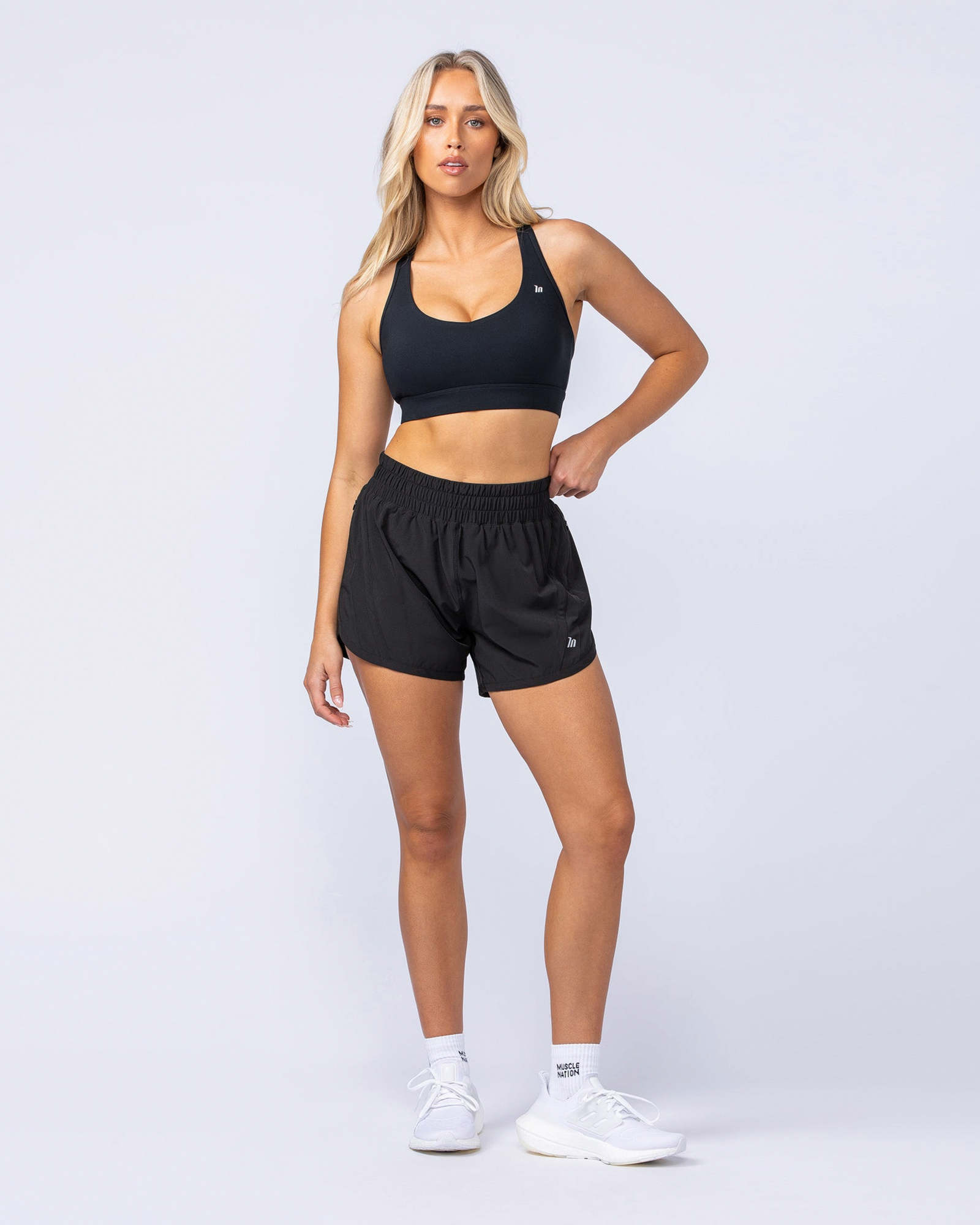 Advantage Run Shorts - Black
