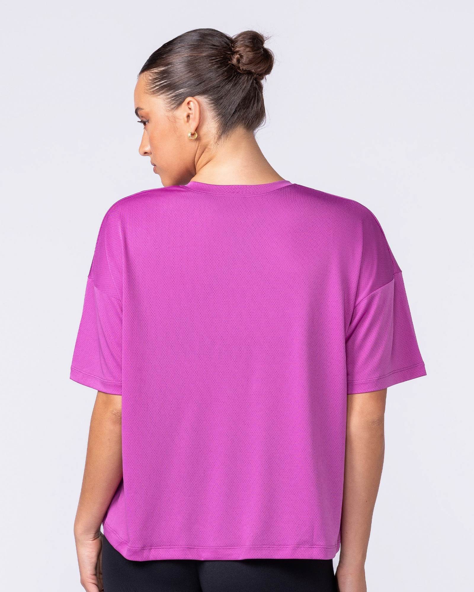 Boxy Training Tee - Radiant Orchid