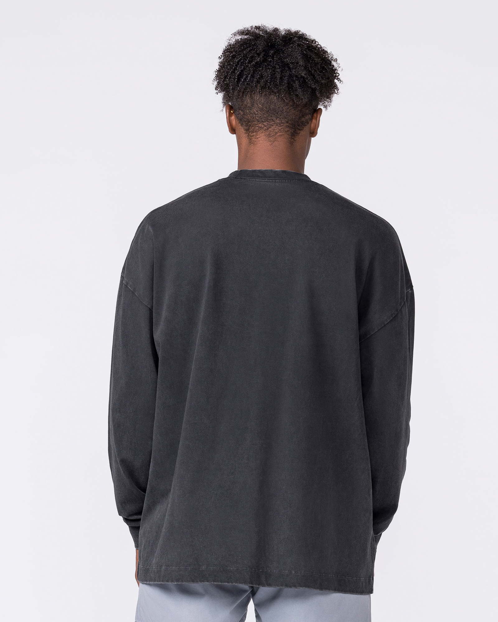 Essential Oversized Long Sleeve Vintage Tee - Washed Black