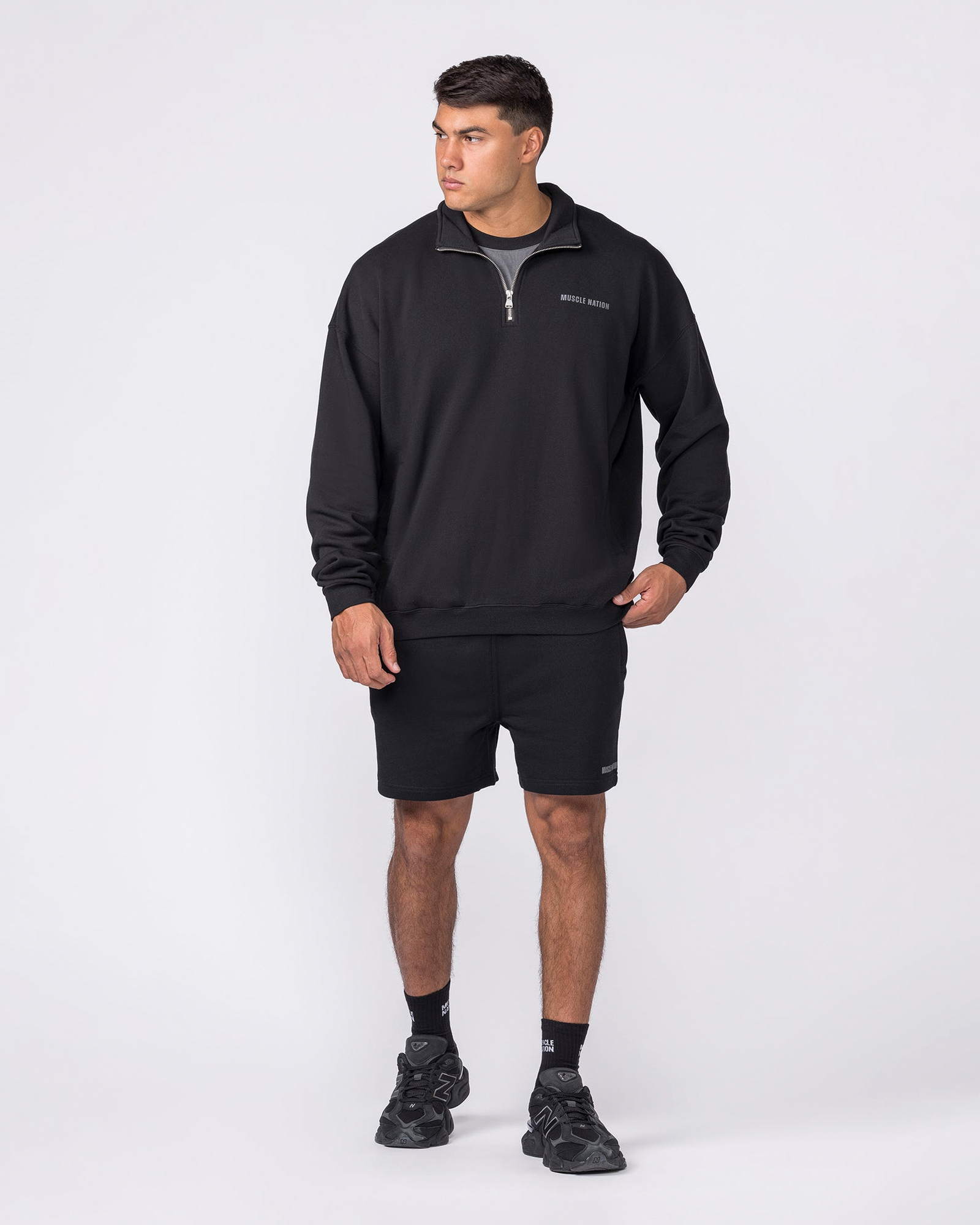Essential Quarter Zip - Black