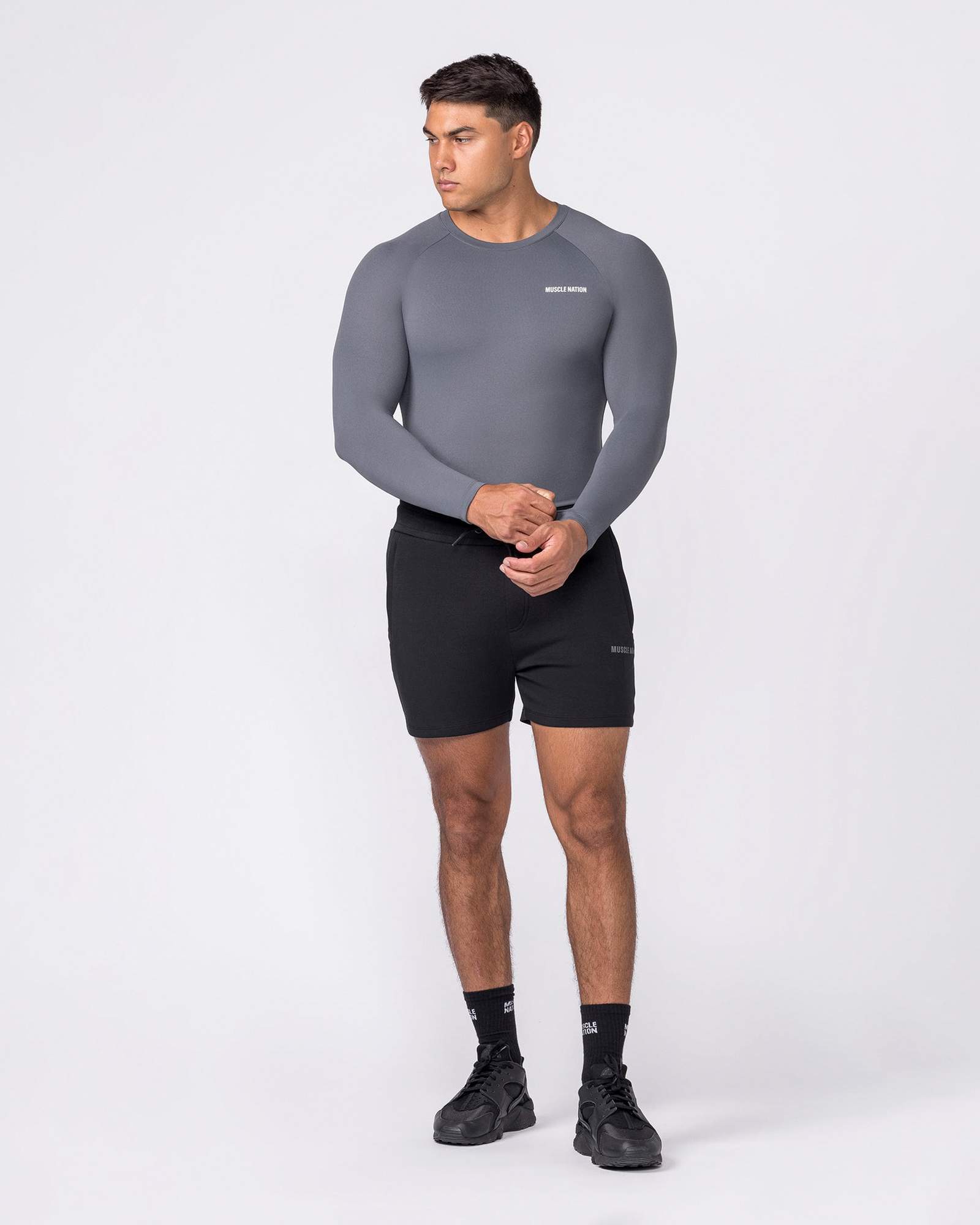 Essential Sweat 5" Shorts - Black