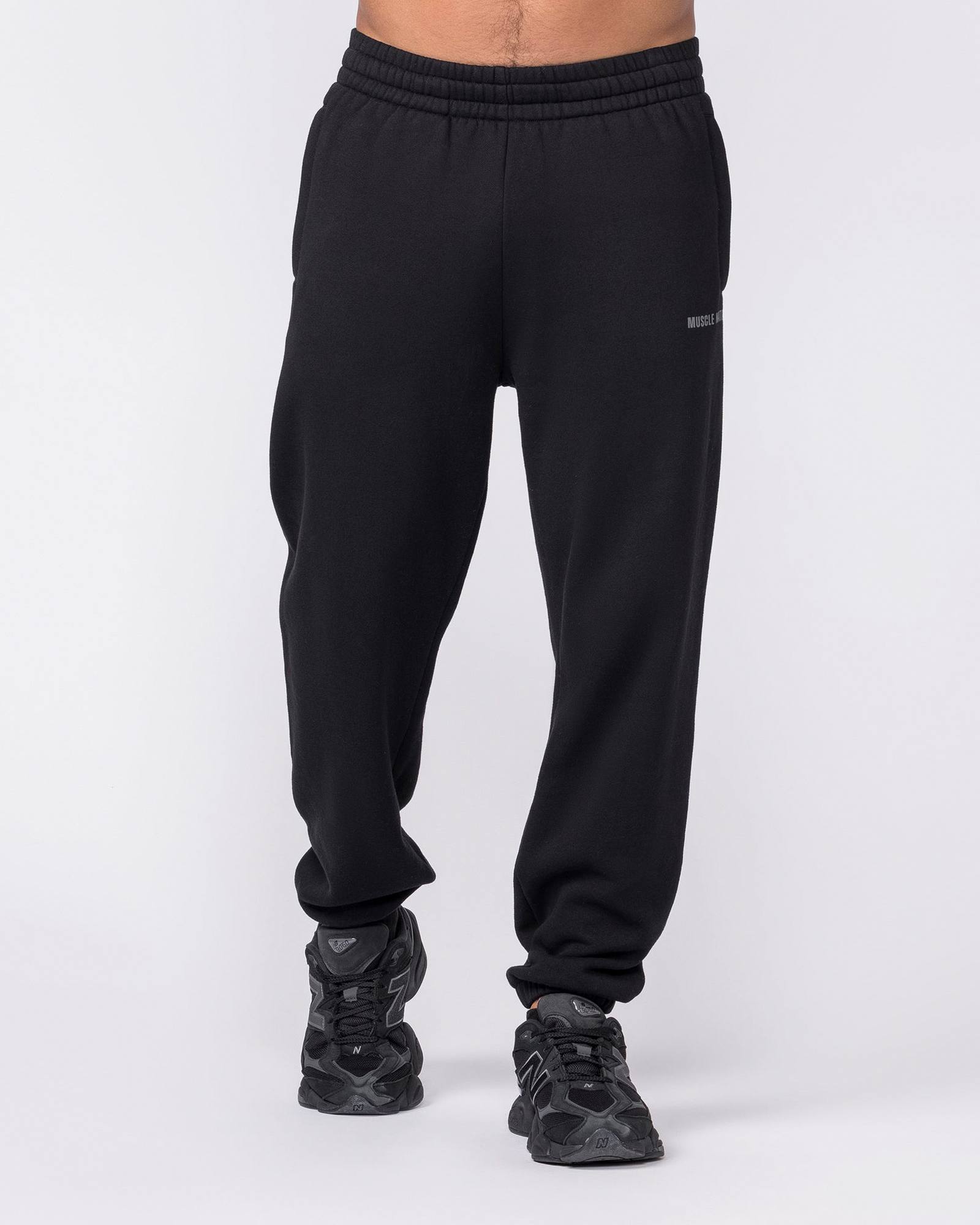 Essential Trackies - Black