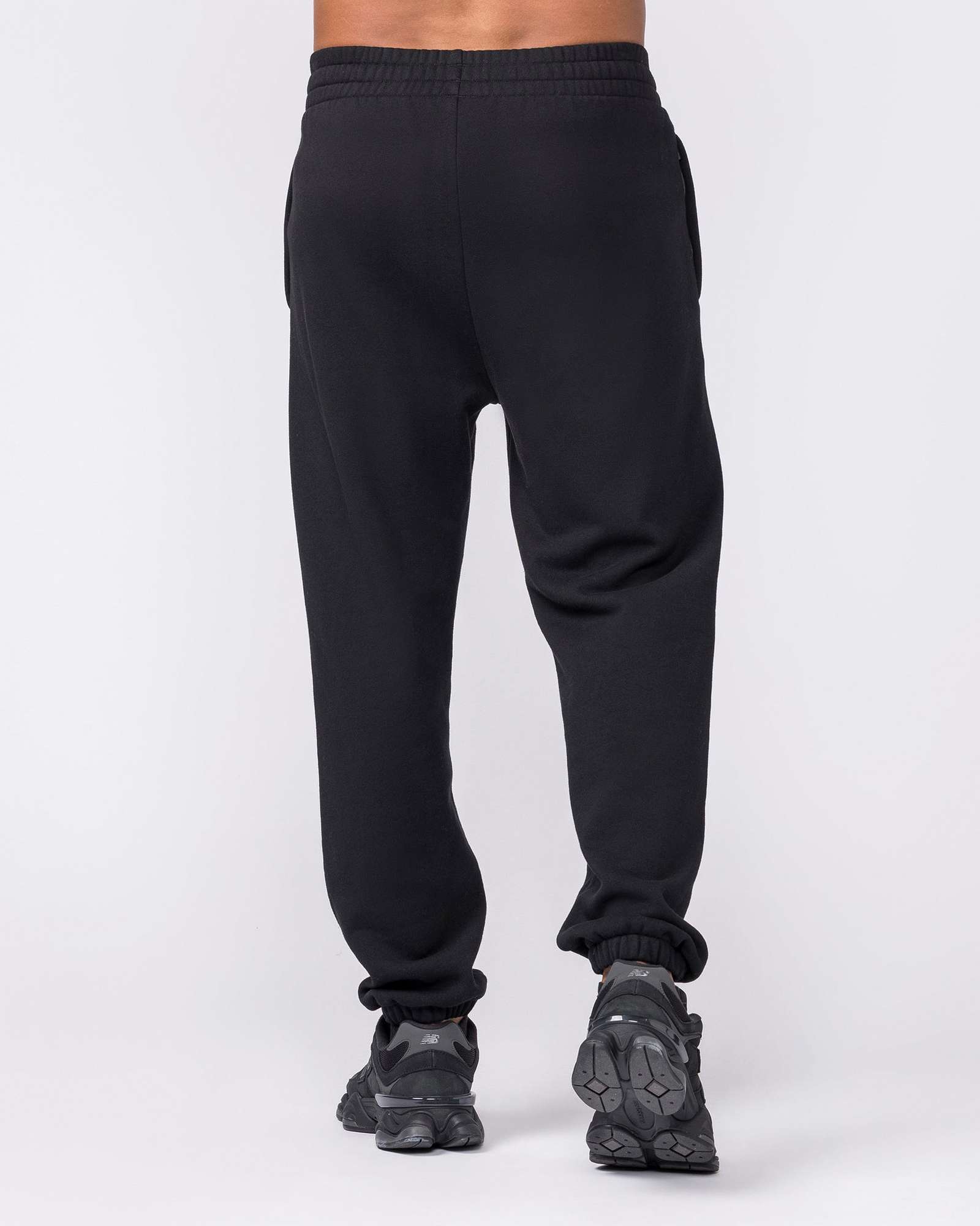 Essential Trackies - Black
