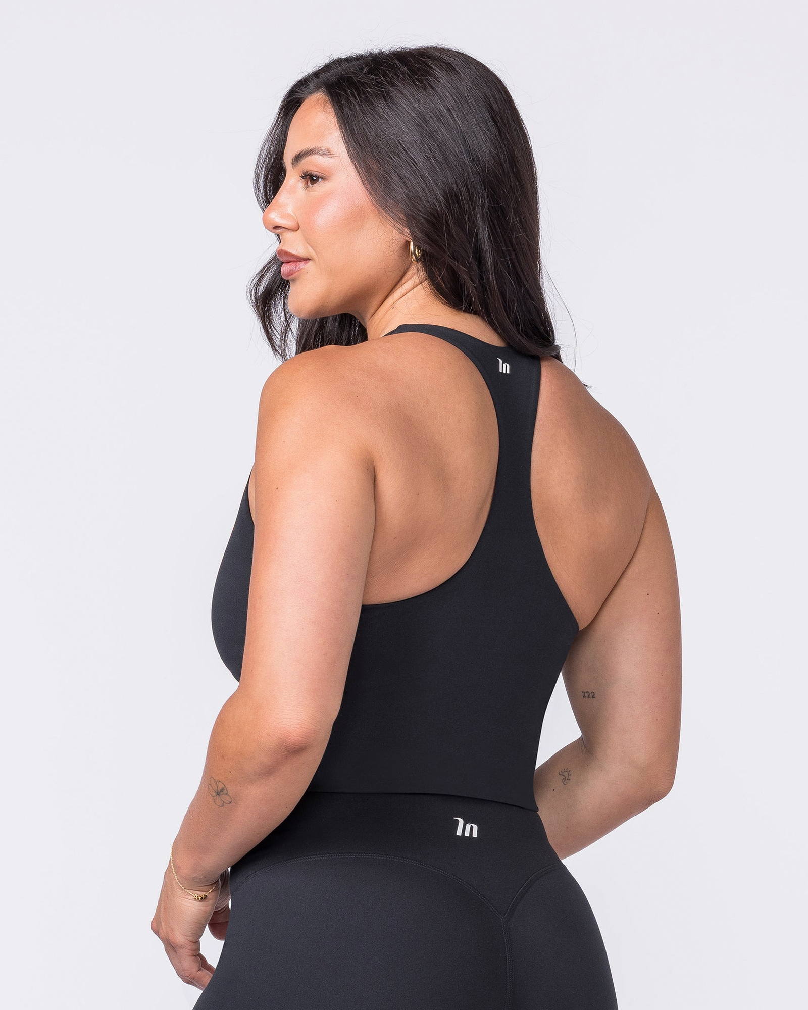 Everyday Form Cropped Tank - Black