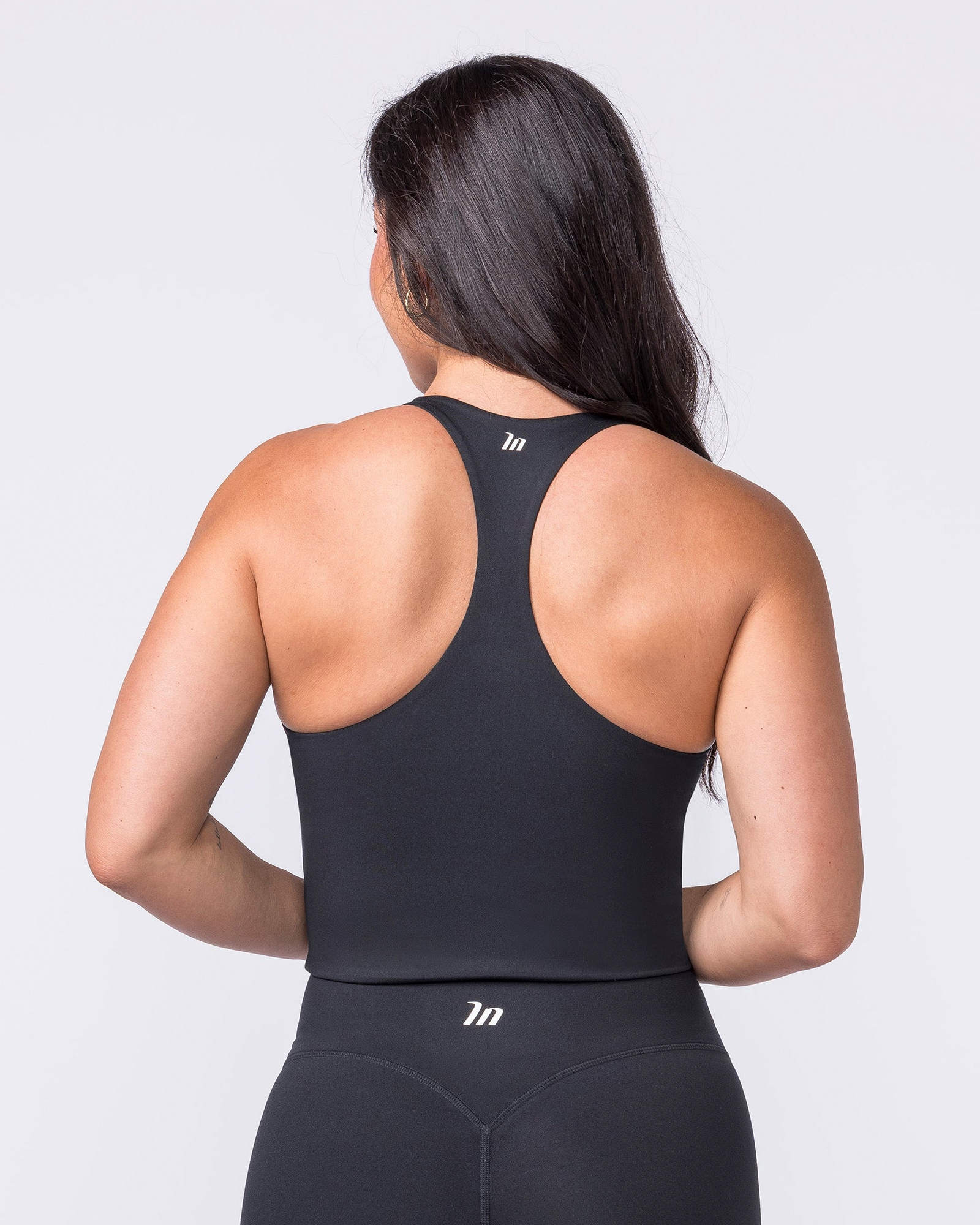 Everyday Form Cropped Tank - Black