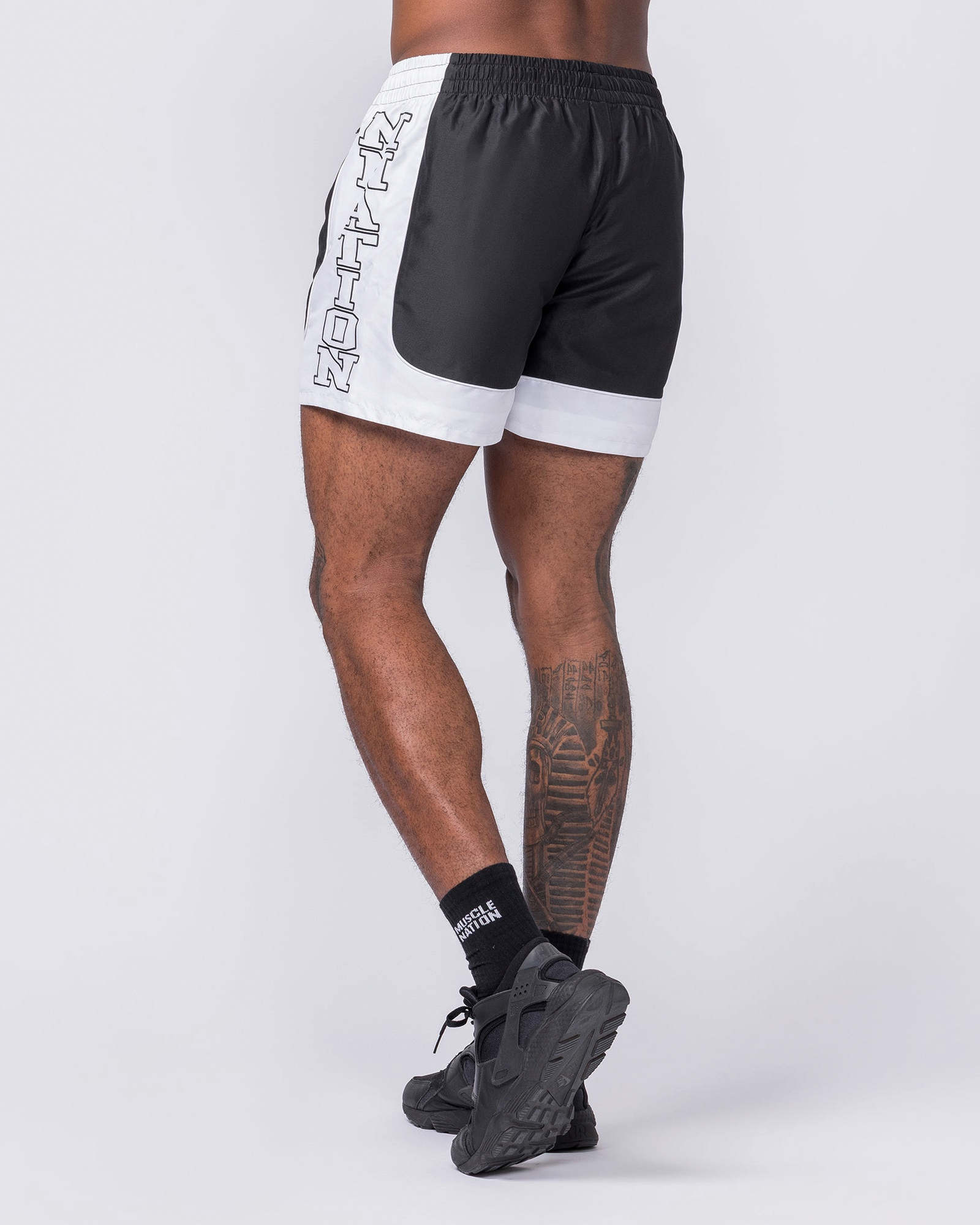 Headliner 5" Shorts - Black