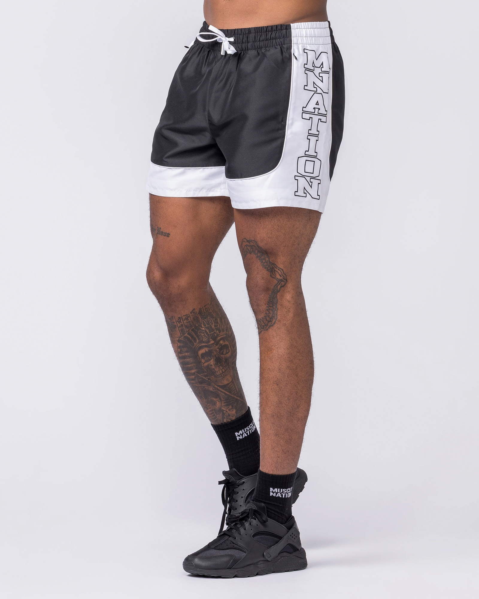 Headliner 5" Shorts - Black