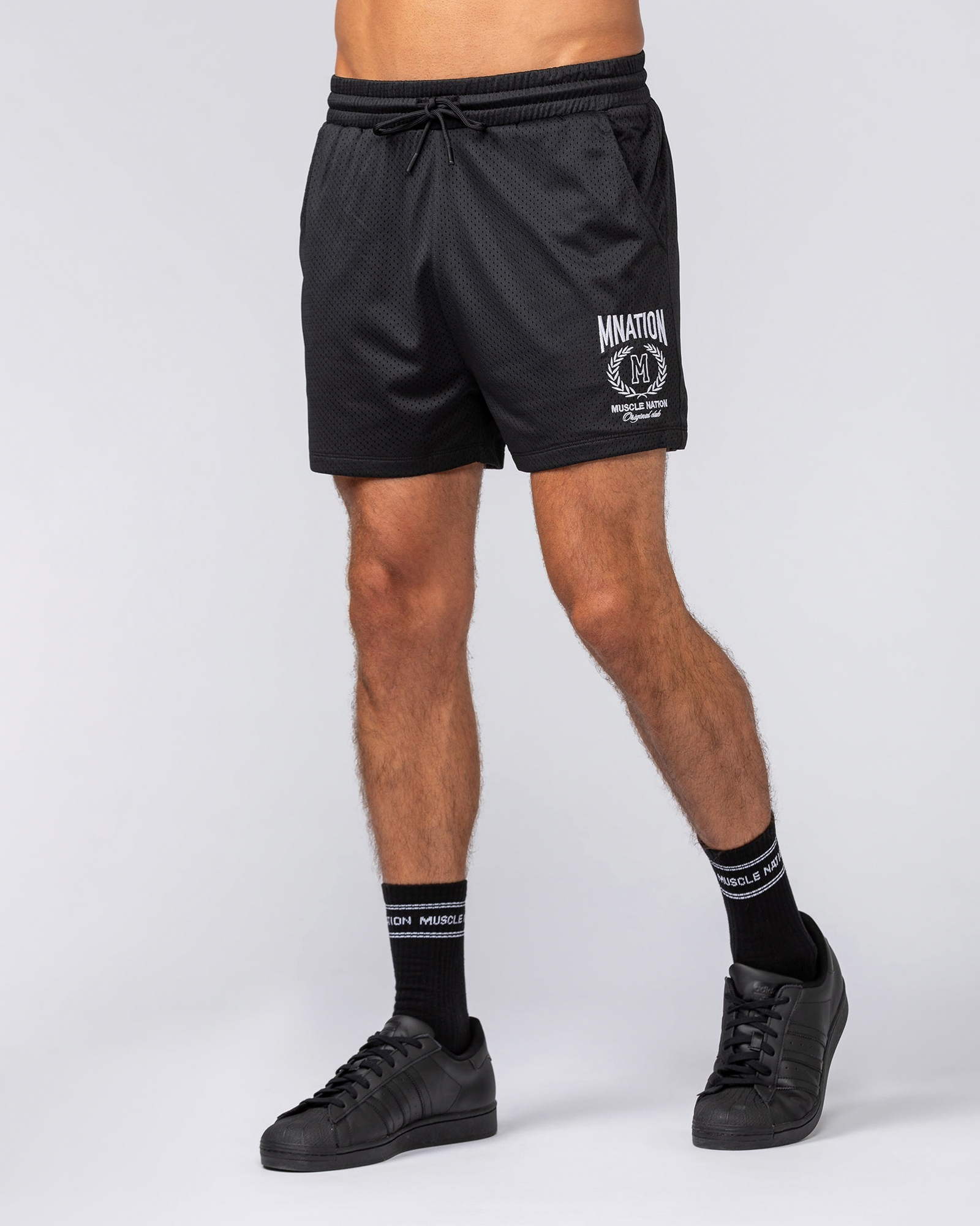 Heritage Crest Lay Up 3.5" Shorts - Black