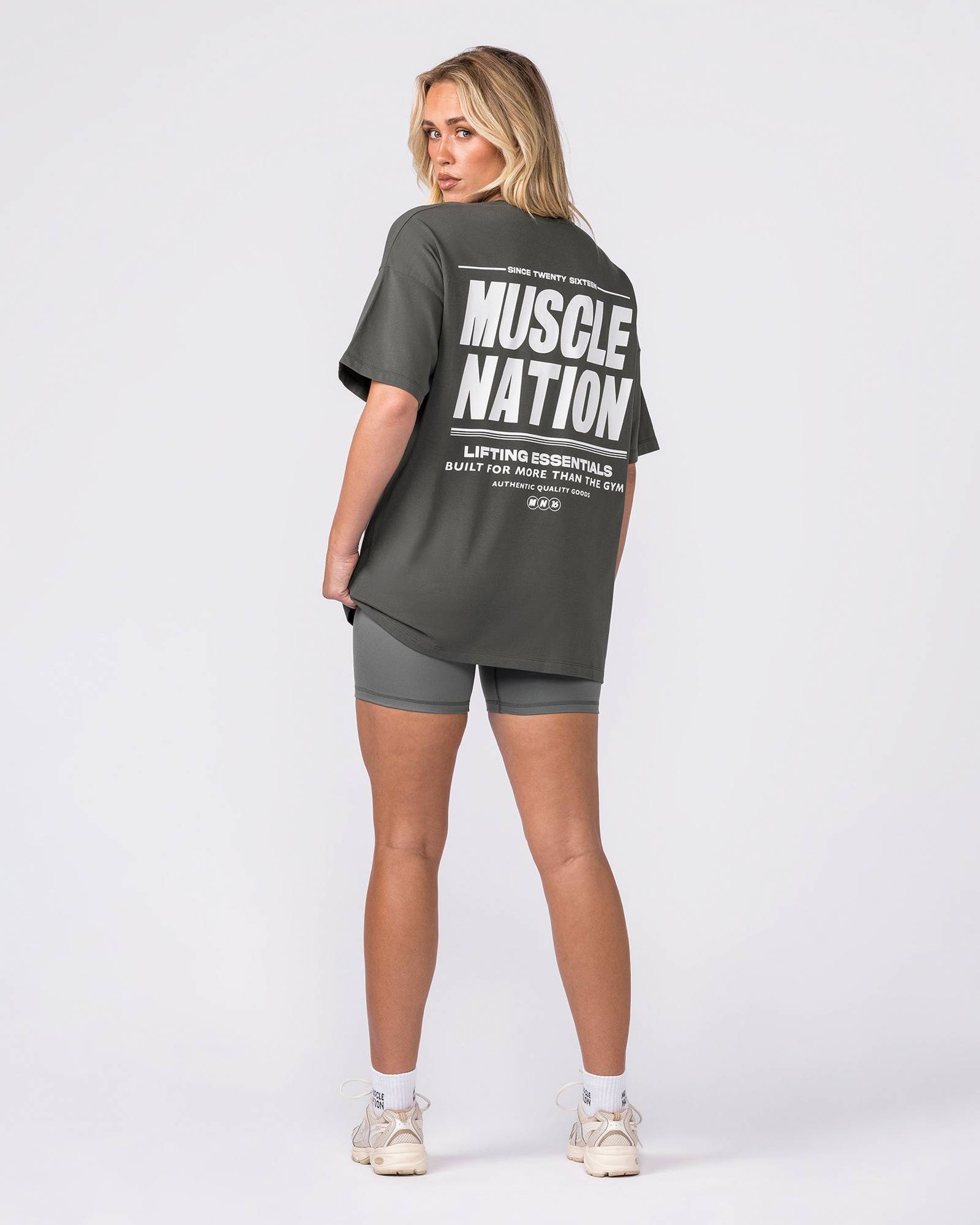 Kick-Start Oversized Tee - Dark Botanica