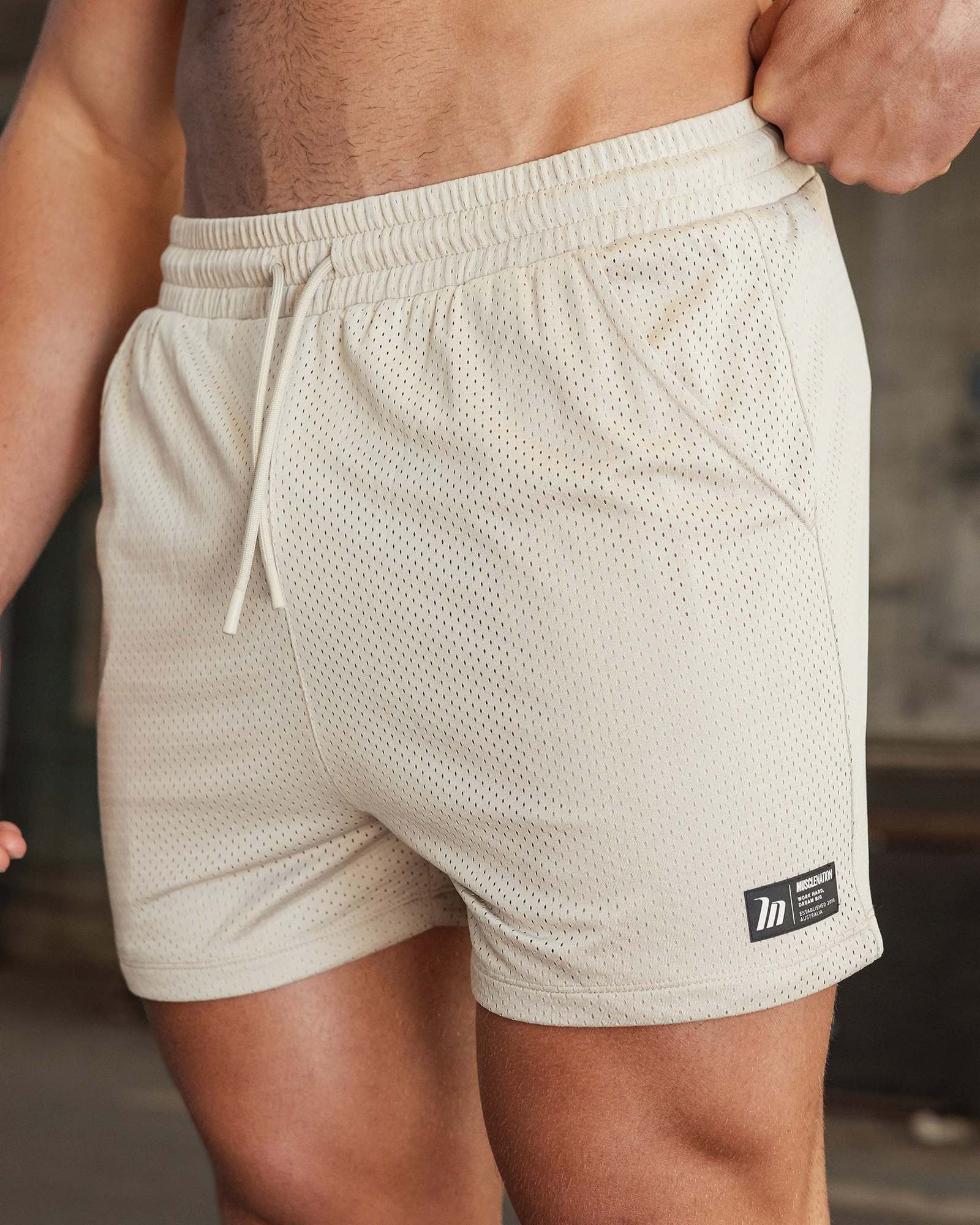 Lay Up 3.5" Shorts - Beige