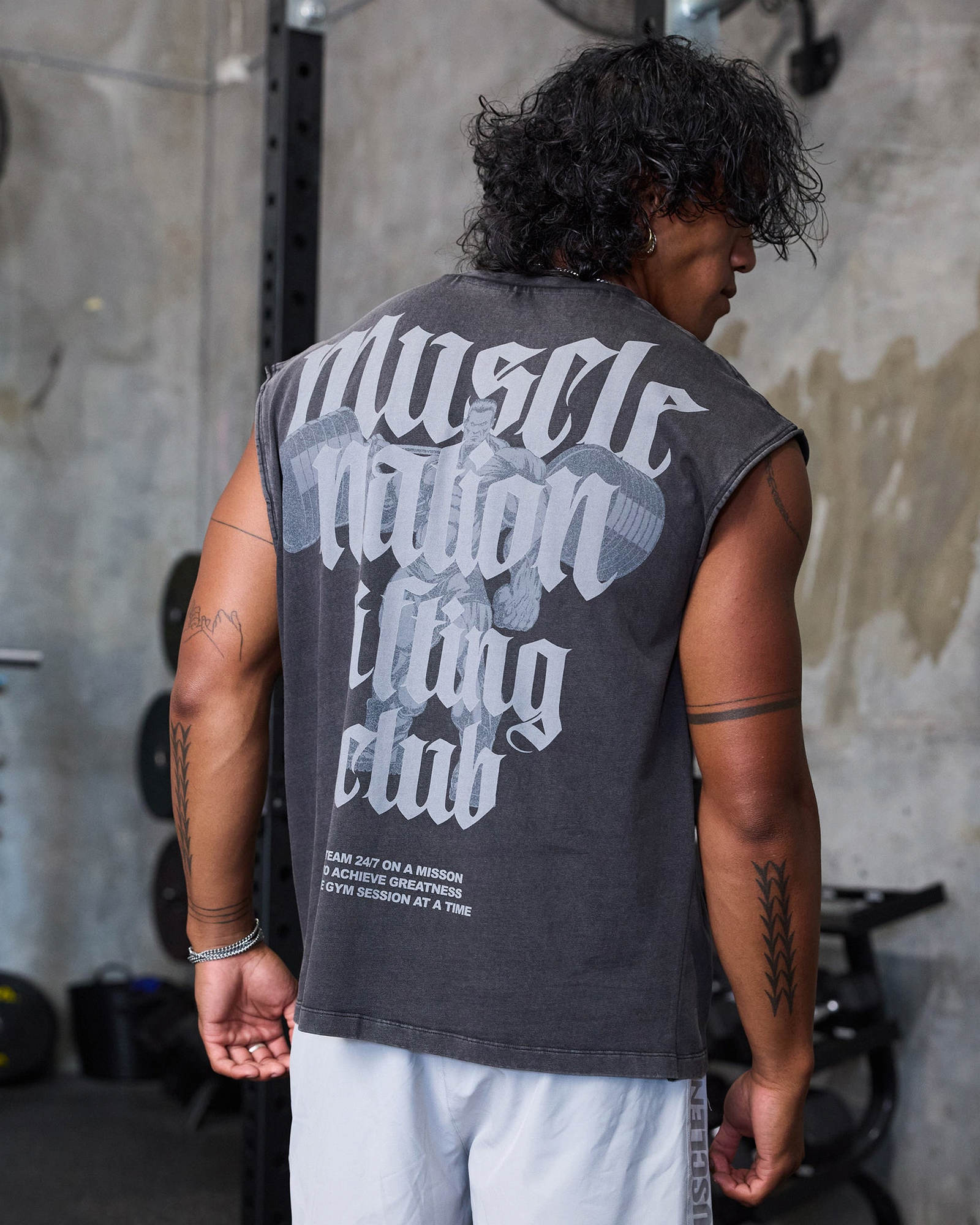 Lifting Club Vintage Boxy Muscle Tank - Washed Black