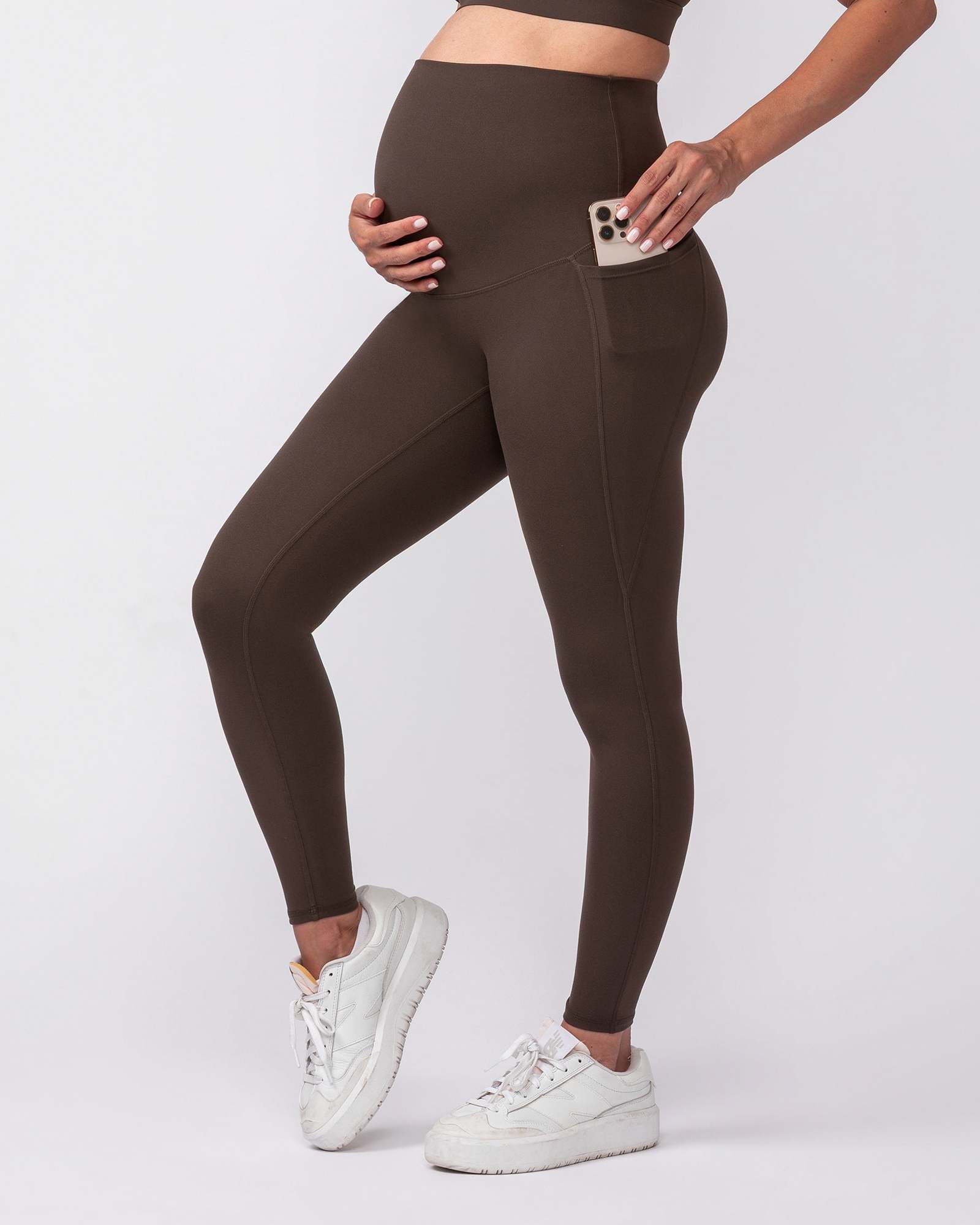 Maternity Everyday Pocket Leggings - Deep Brown