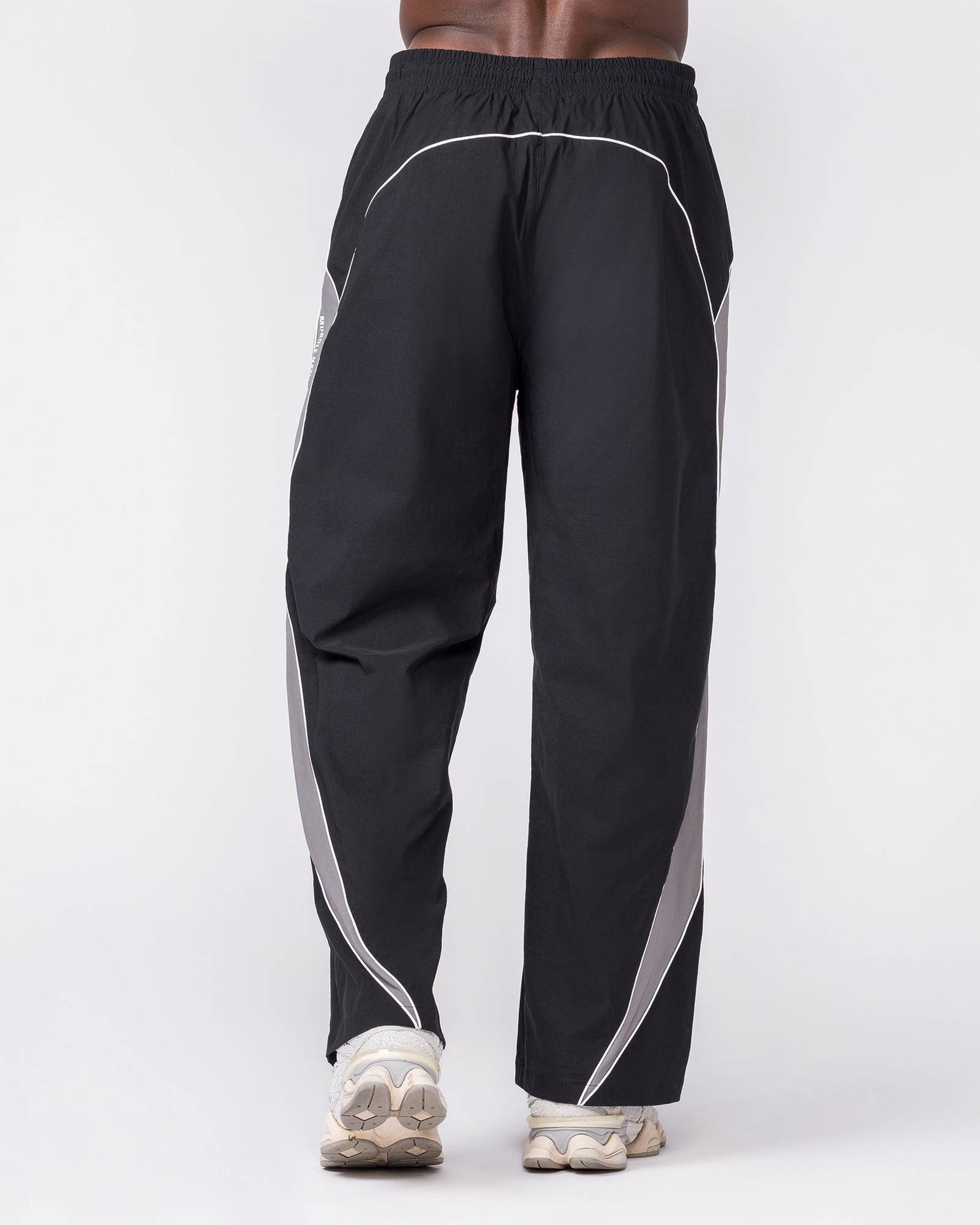 Command Windbreaker Pants - Black