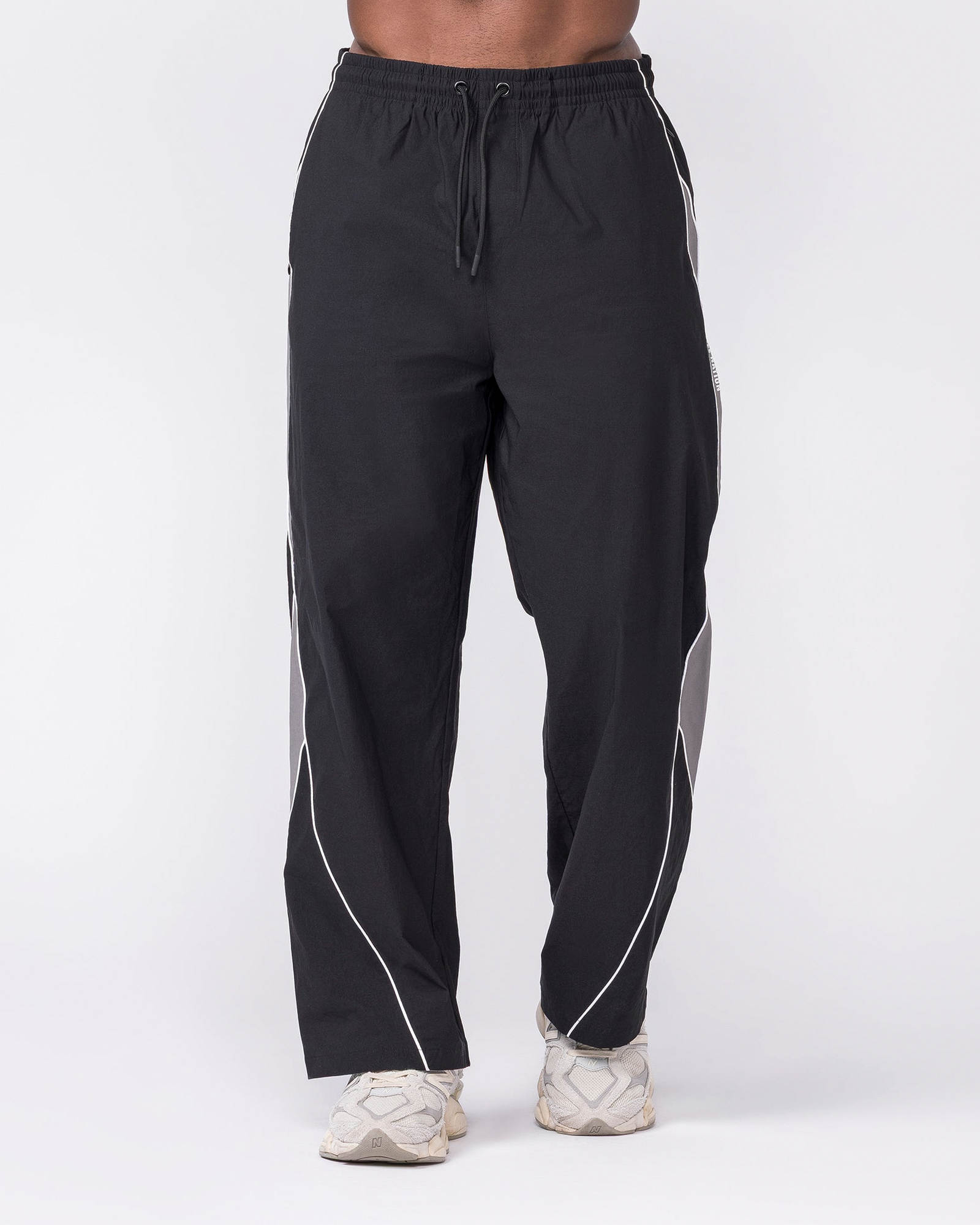 Command Windbreaker Pants - Black