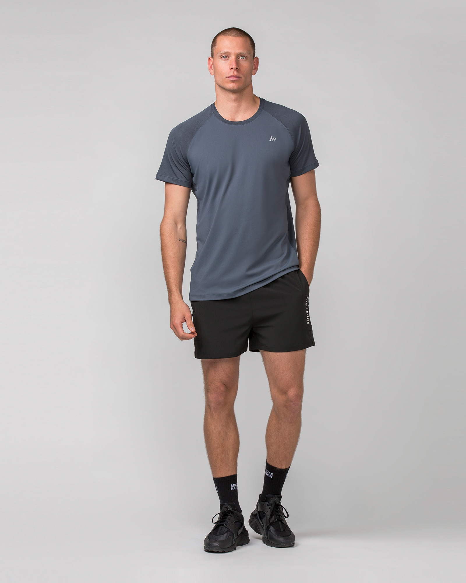 Ventilation Tee - Thunder