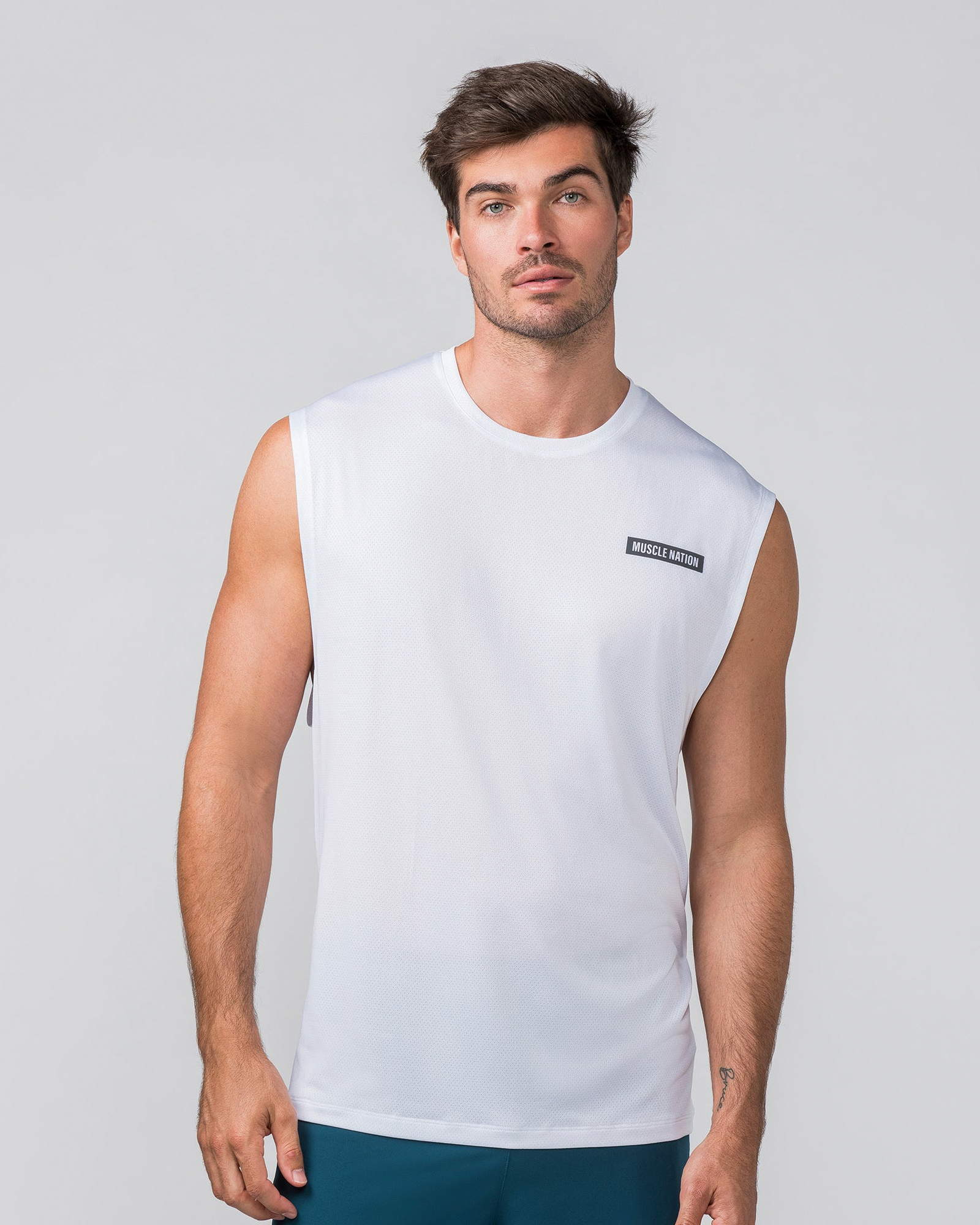 Relaxed Active Tank - White
