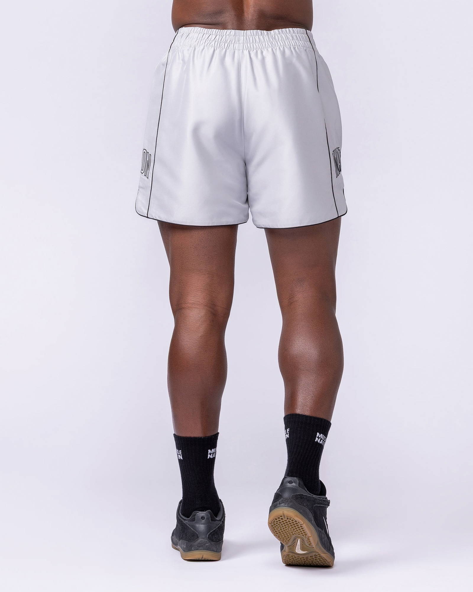 Round House 5" Shorts - Quiet Grey